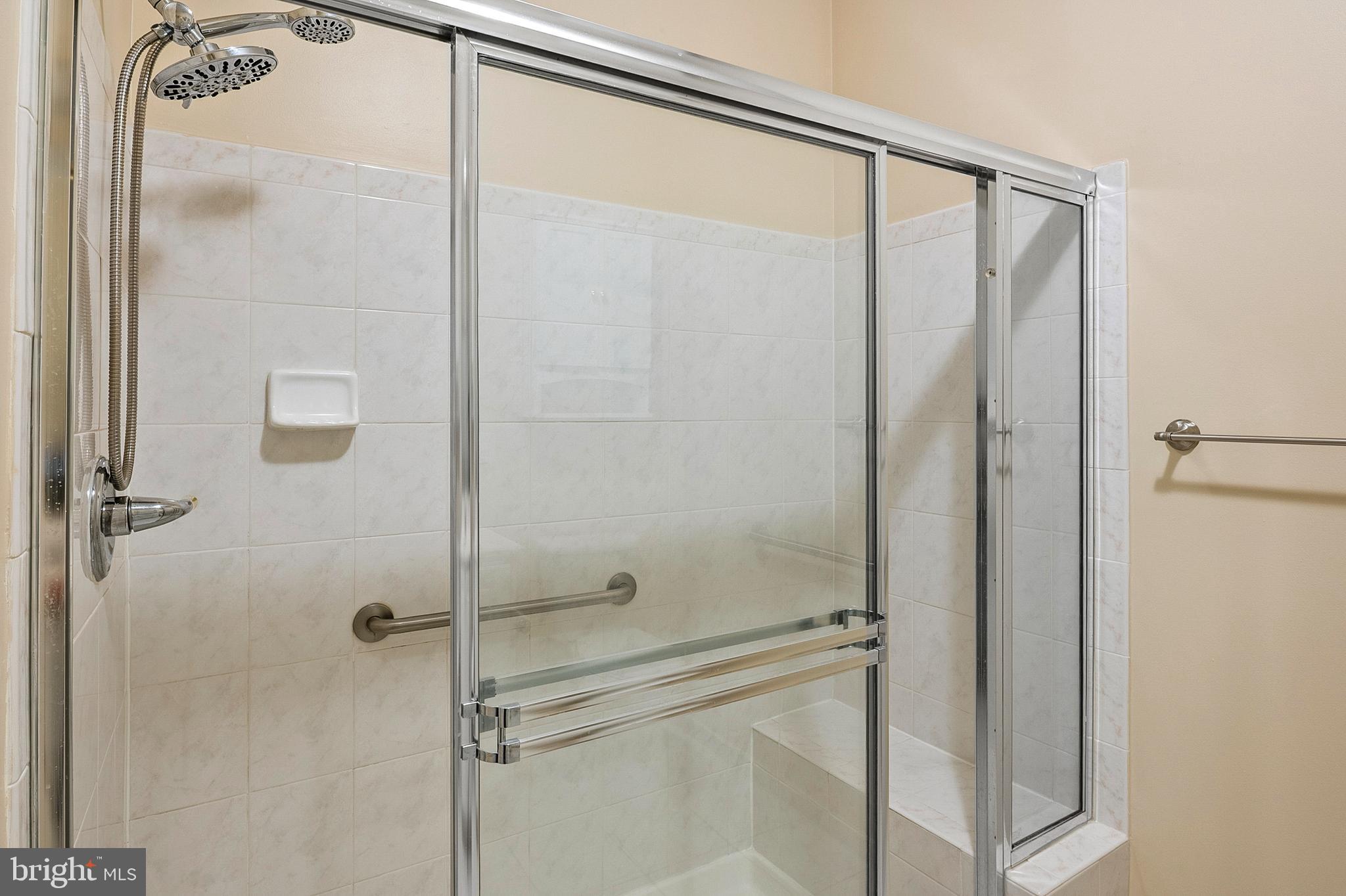 WAVERLY WOODS - Residential Lease