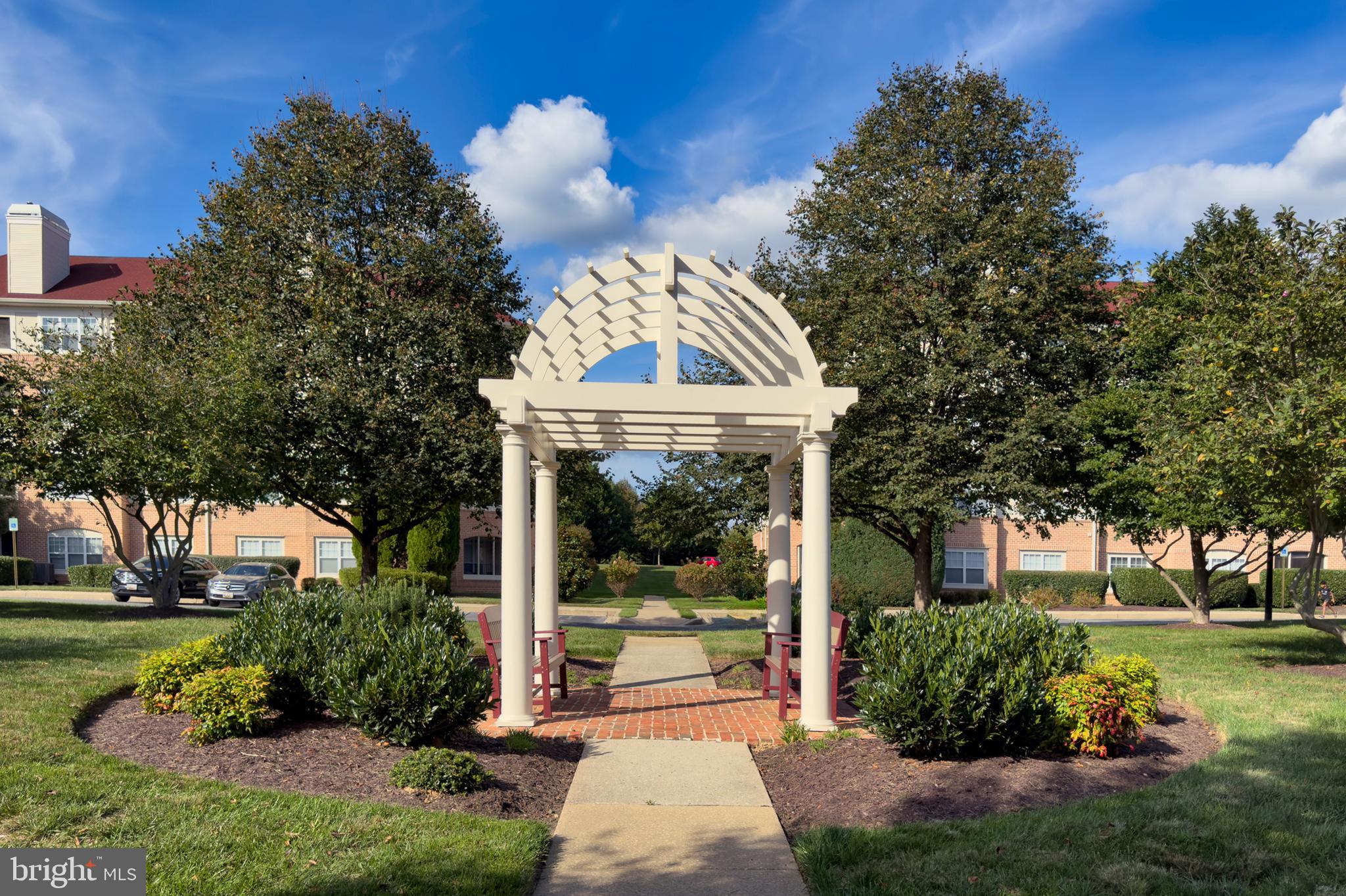 WAVERLY WOODS - Residential Lease