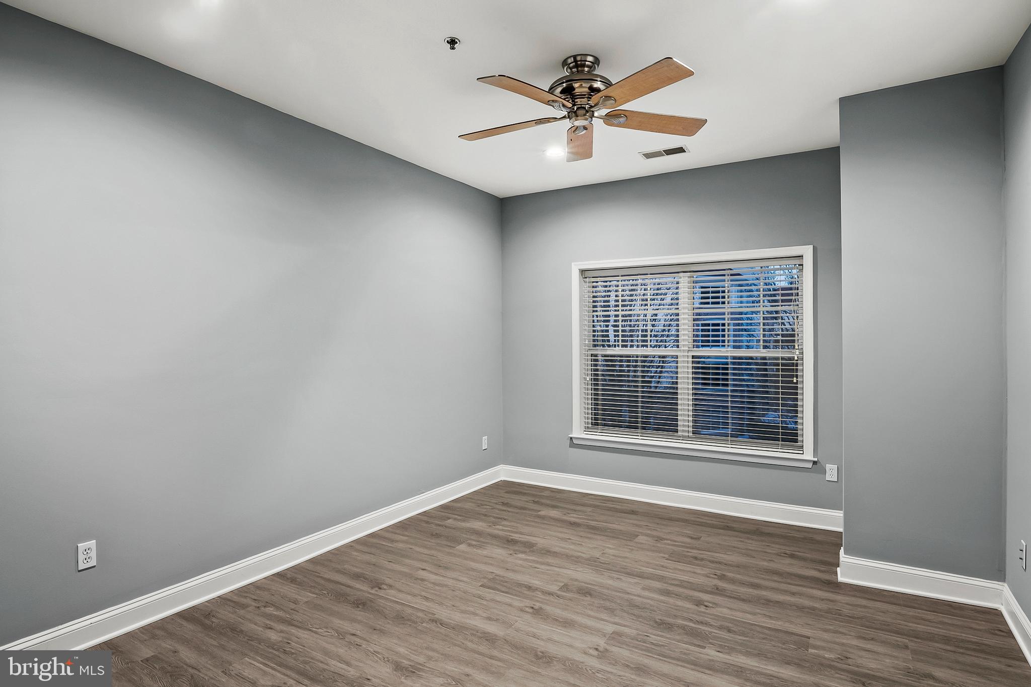 WAVERLY WOODS - Residential Lease