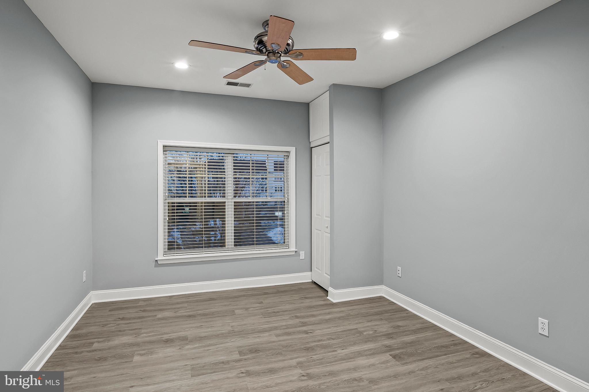 WAVERLY WOODS - Residential Lease