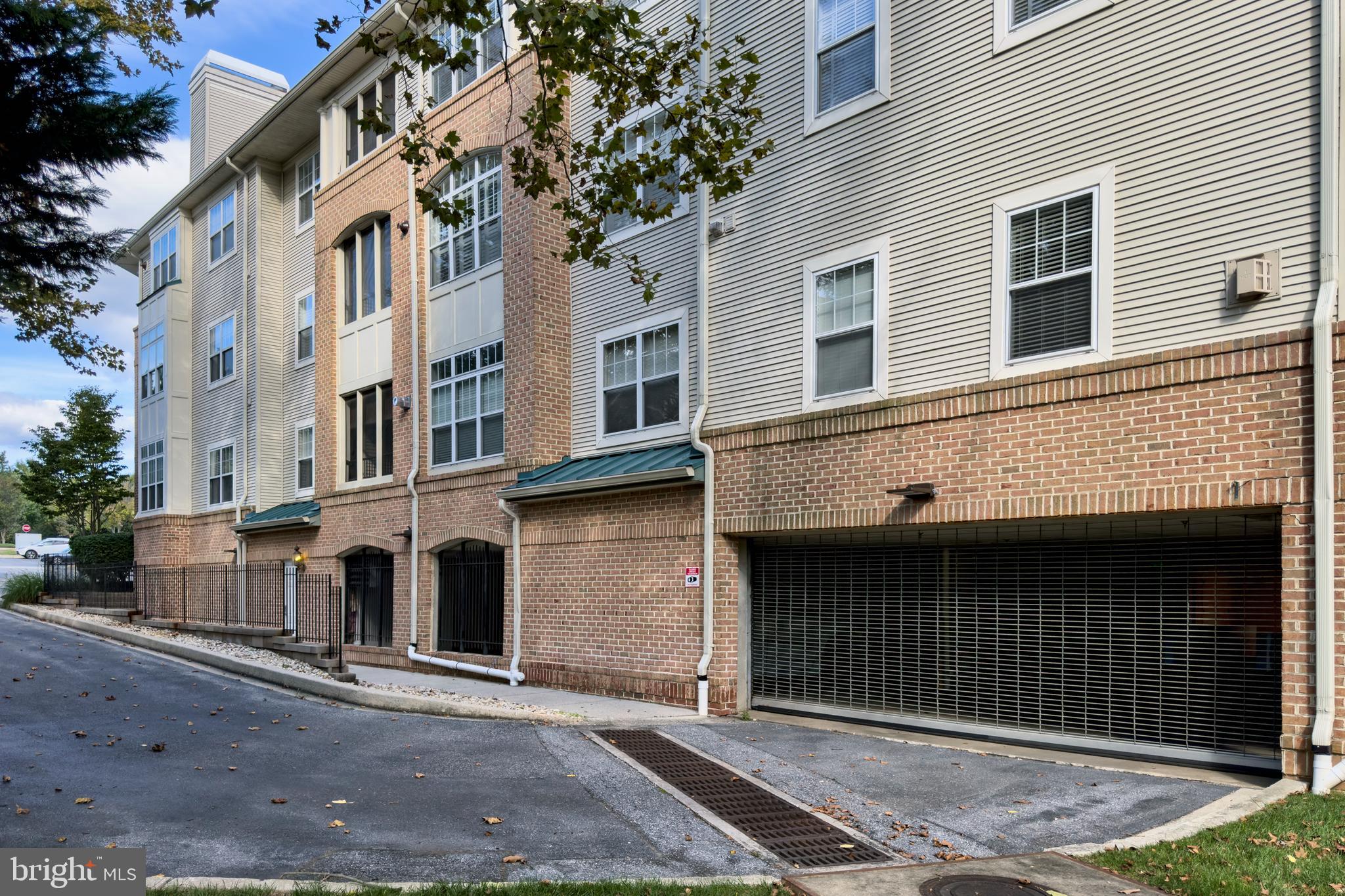 WAVERLY WOODS - Residential Lease