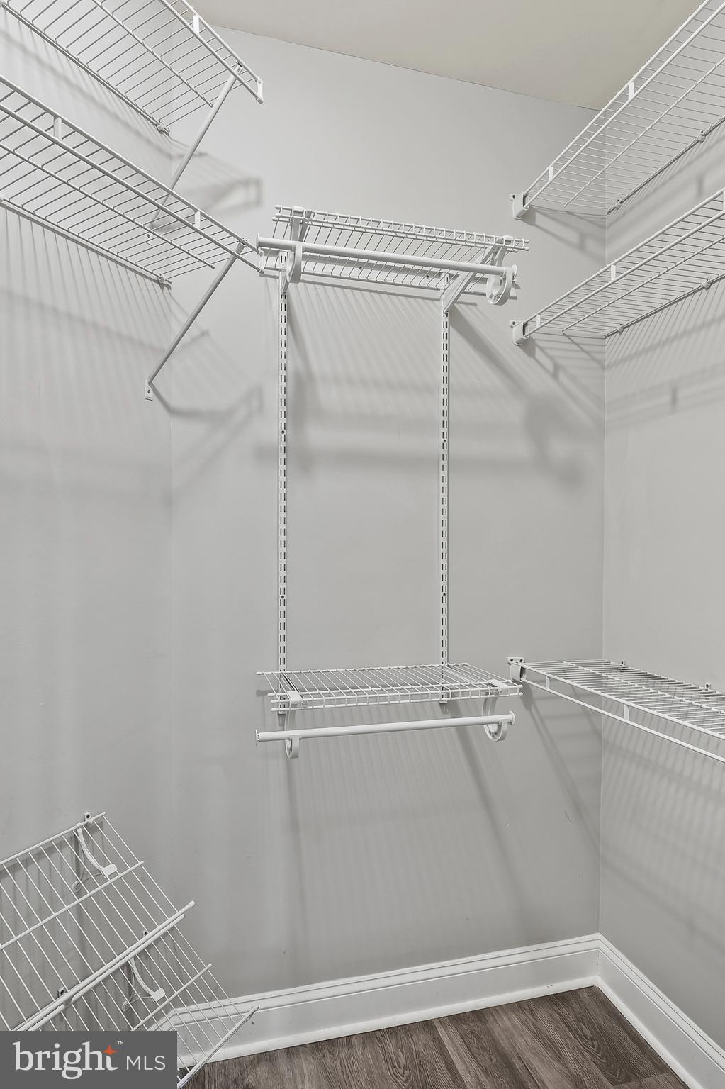 WAVERLY WOODS - Residential Lease