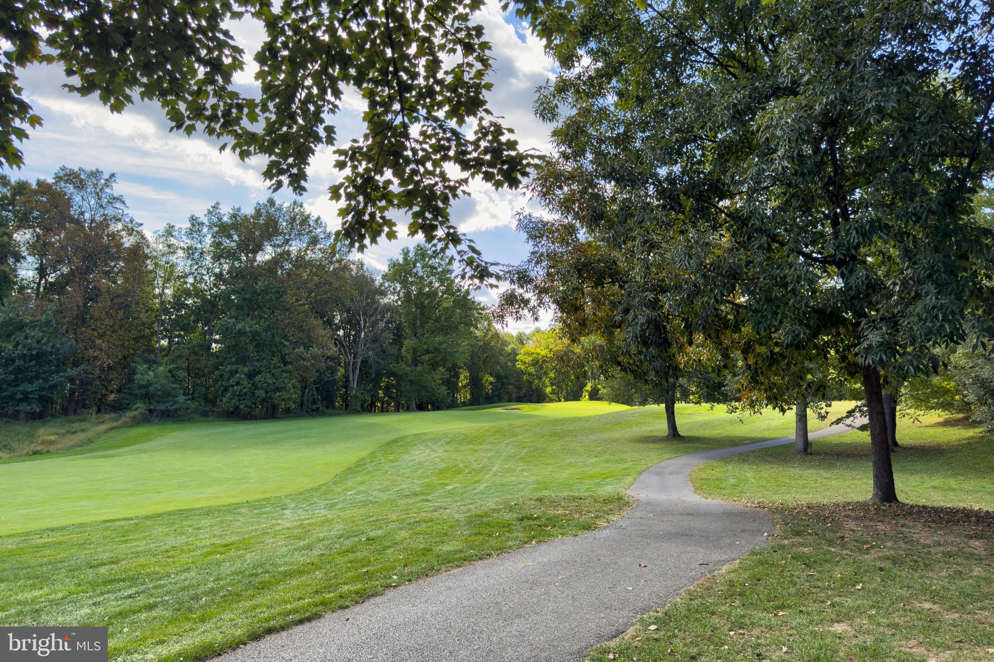 WAVERLY WOODS - Residential Lease