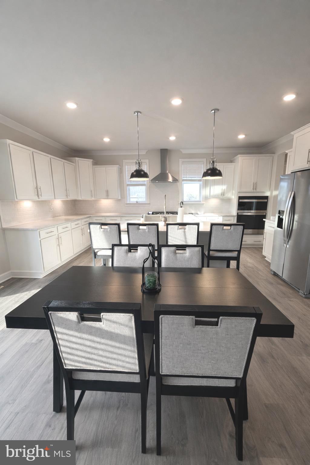 WOODED RUN ESTATES - Residential