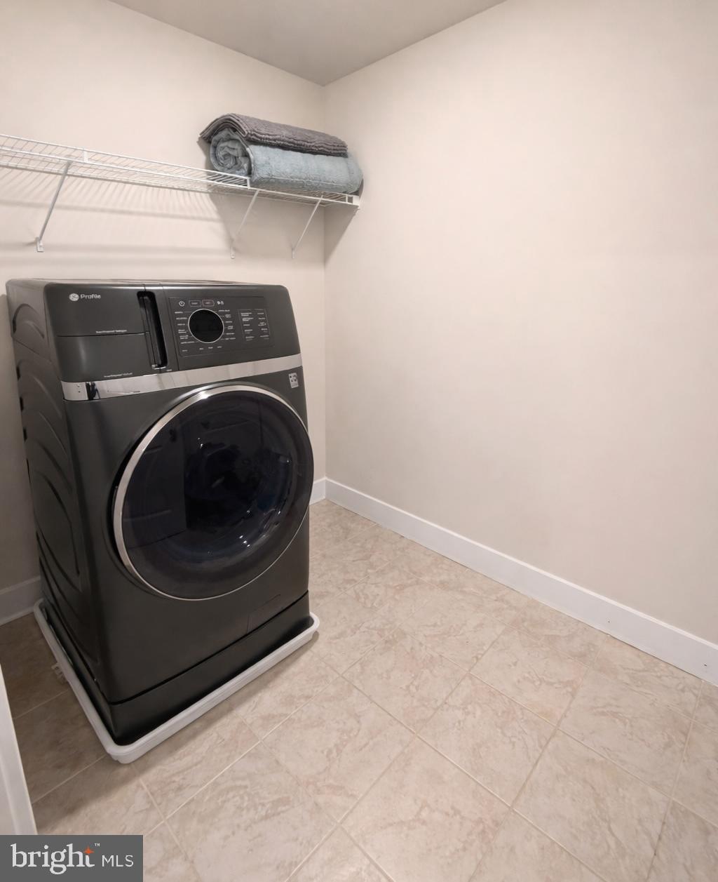 WOODED RUN ESTATES - Residential