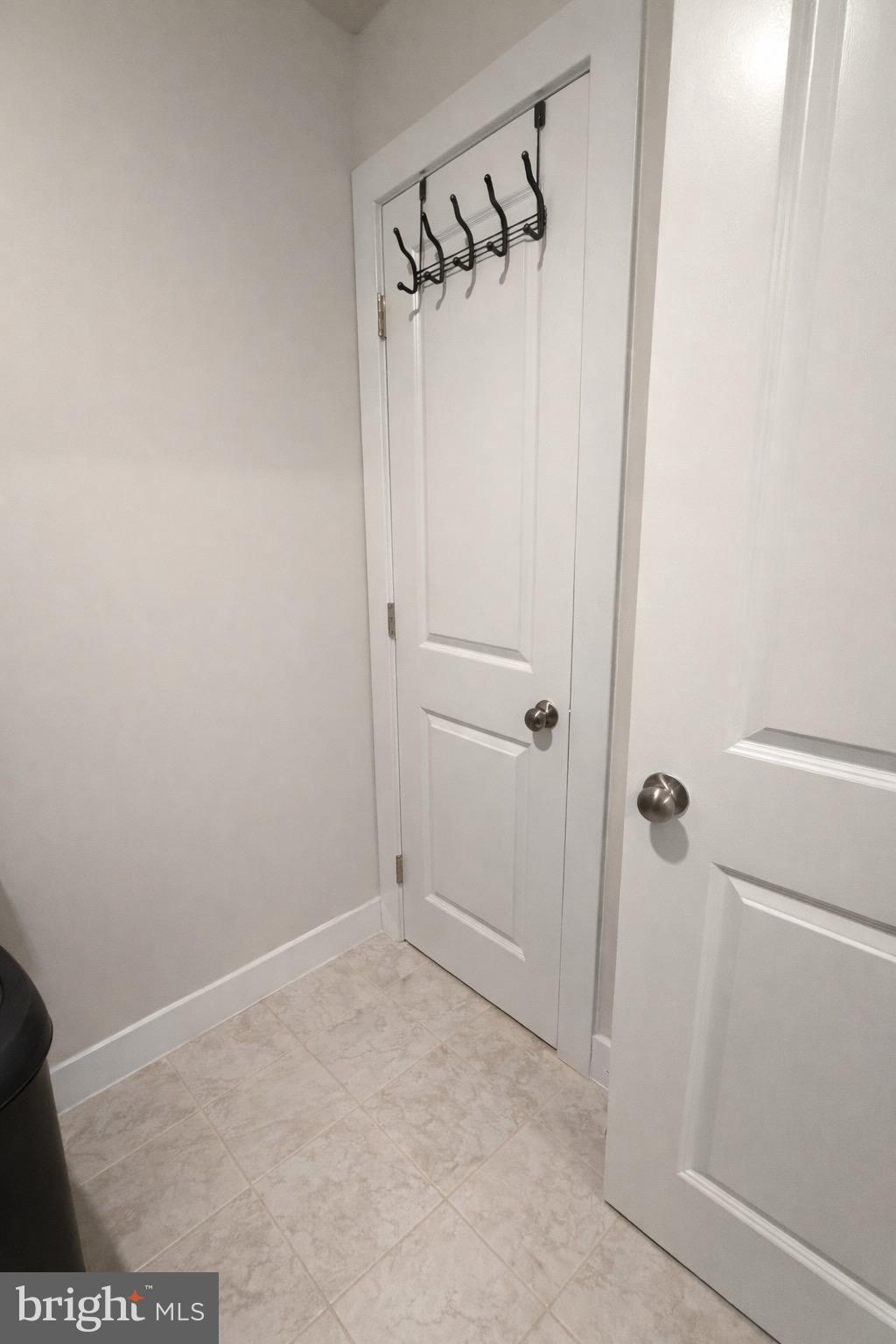 WOODED RUN ESTATES - Residential