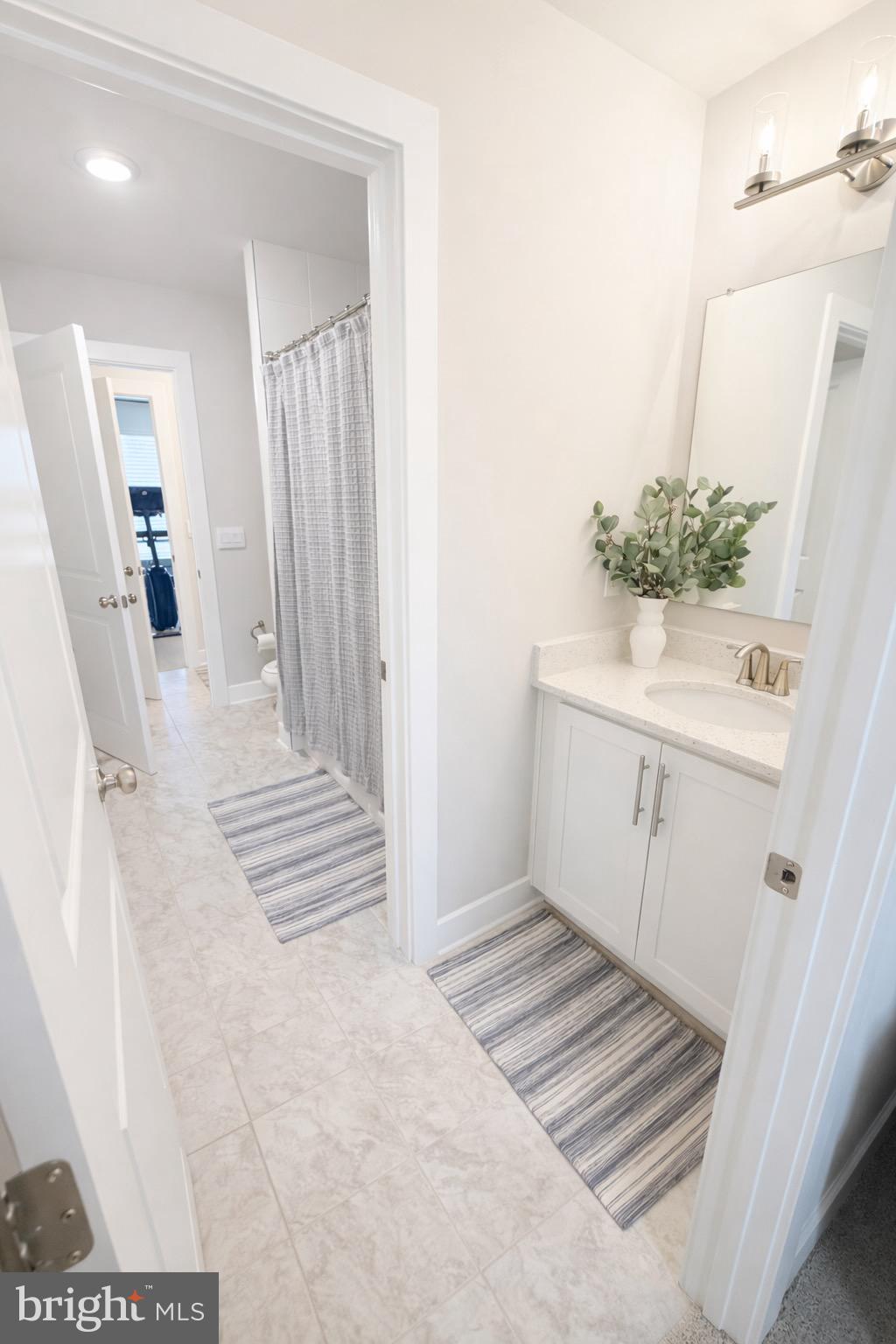 WOODED RUN ESTATES - Residential