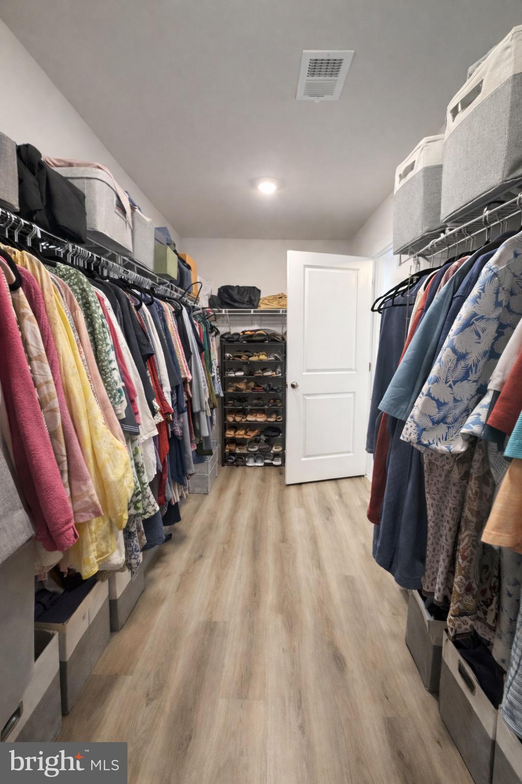 WOODED RUN ESTATES - Residential