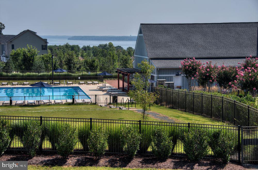 POTOMAC SHORES - Residential