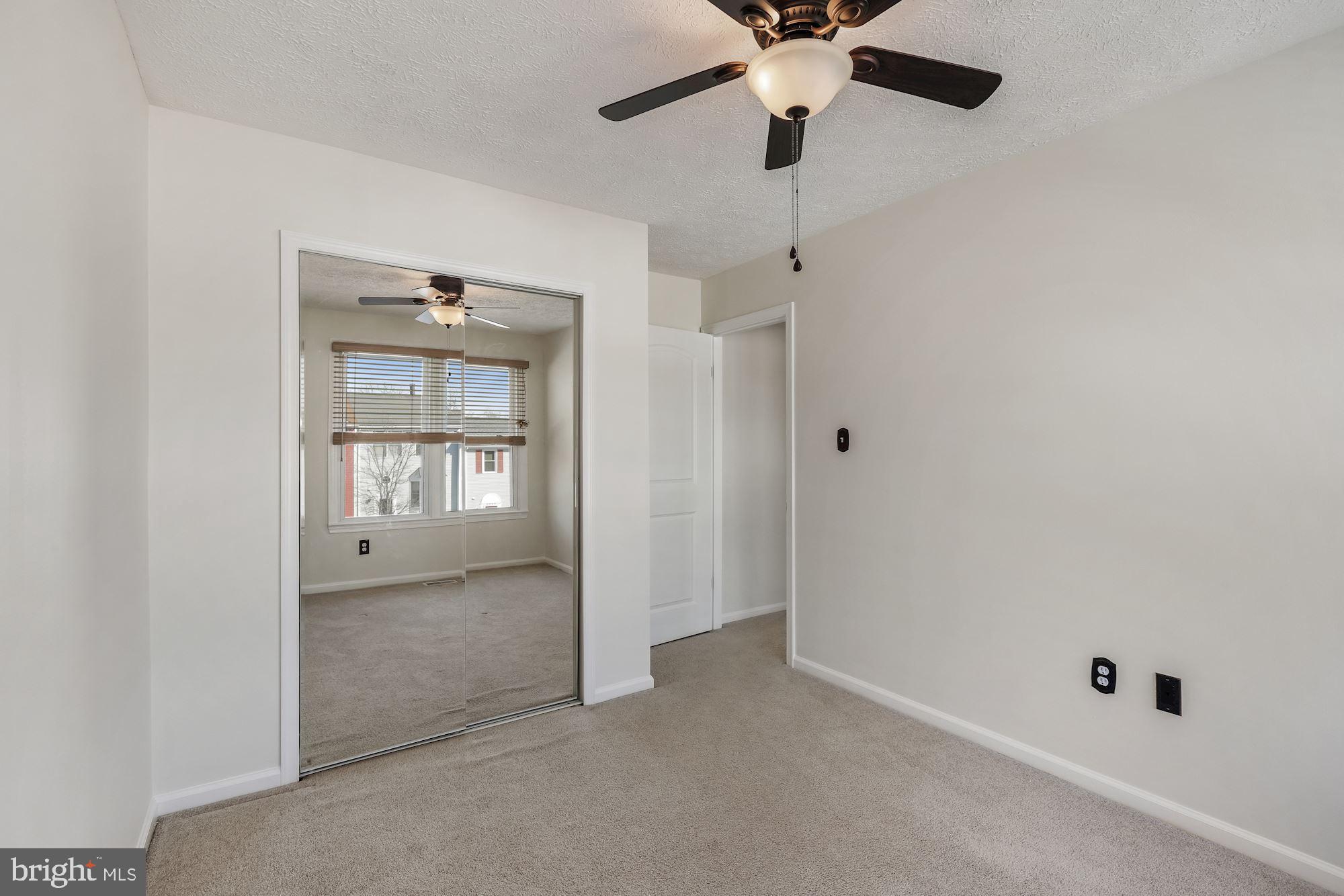 GLEN ORA-PLAT 11> - Residential