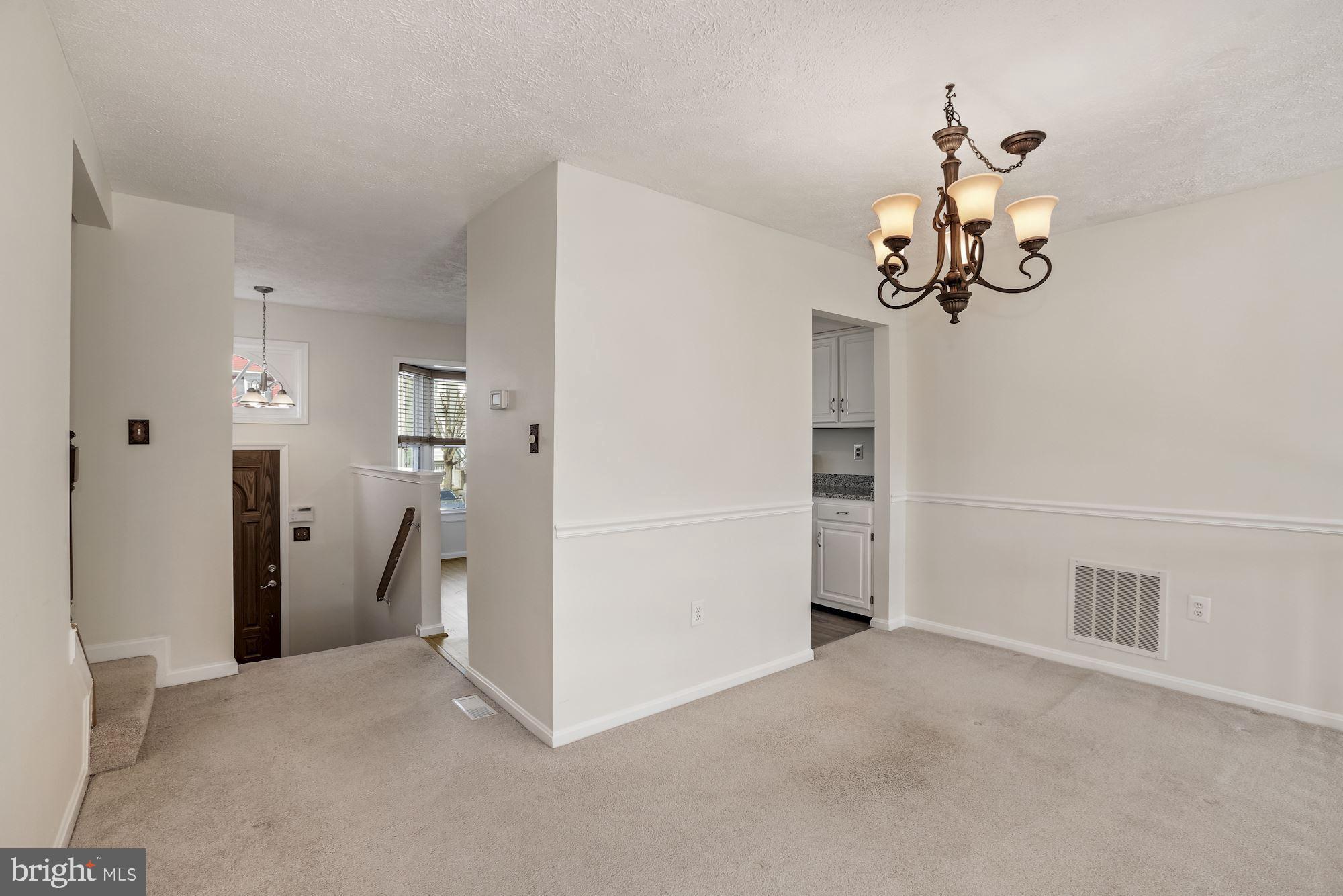 GLEN ORA-PLAT 11> - Residential