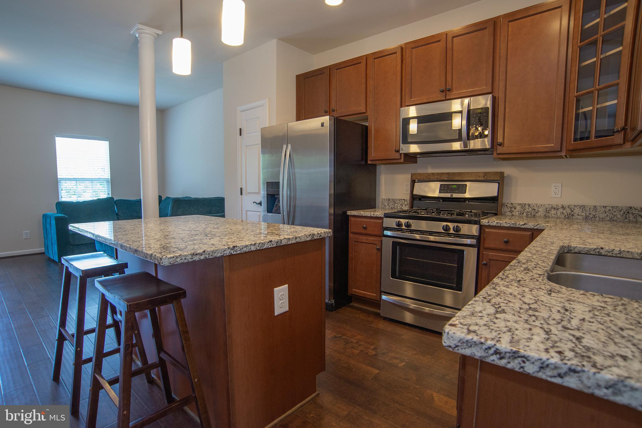 LAKESIDE - Residential