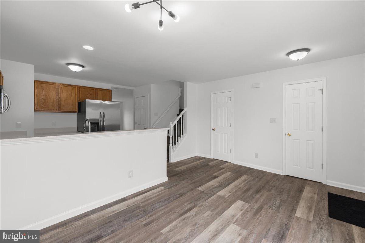 BUNKER HILL TOWNHOMES - Residential