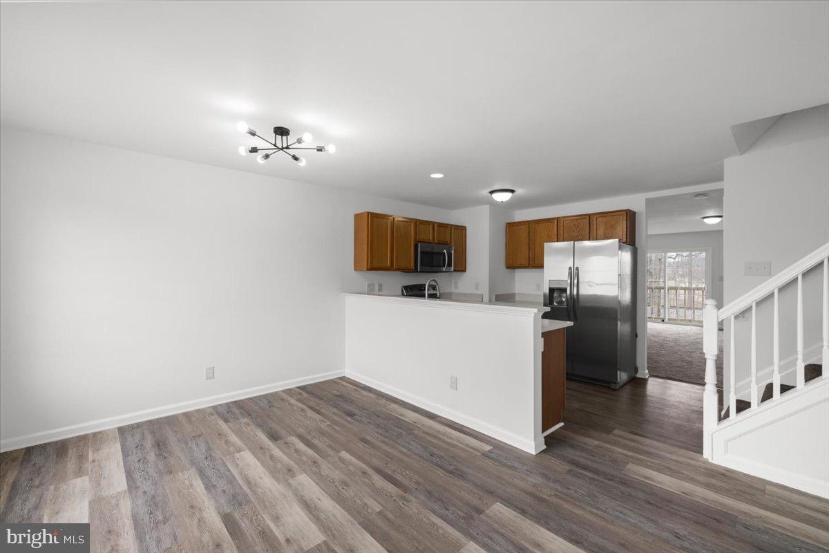 BUNKER HILL TOWNHOMES - Residential