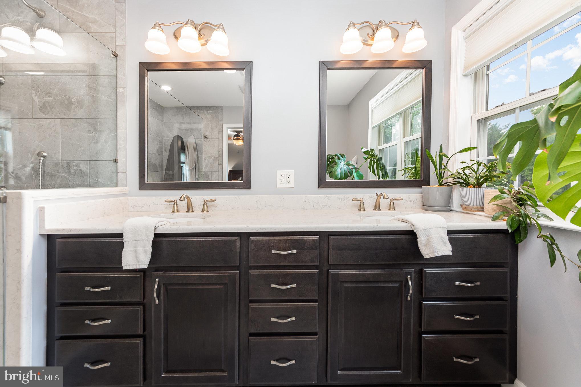 AUSTIN RIDGE - Residential