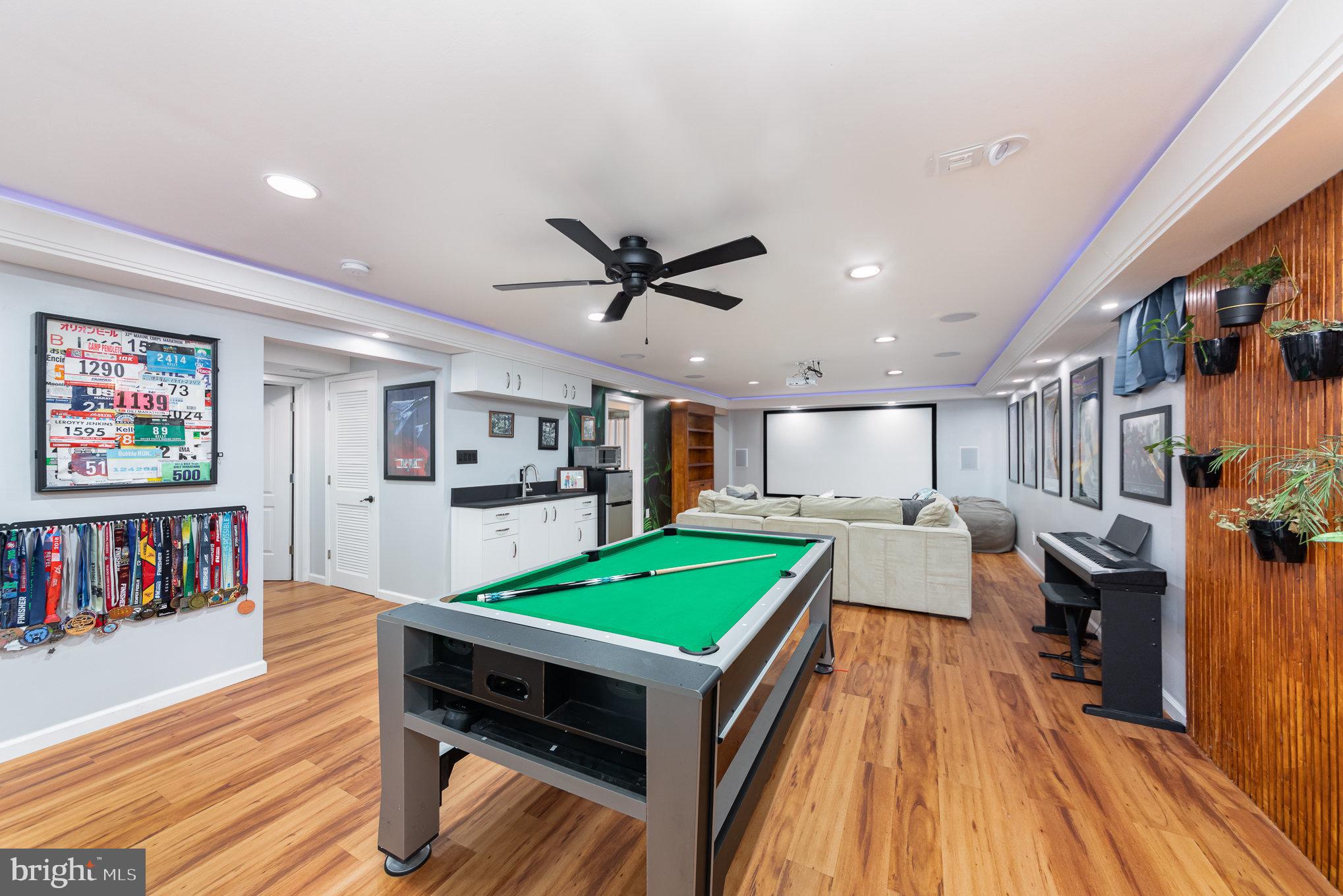 AUSTIN RIDGE - Residential