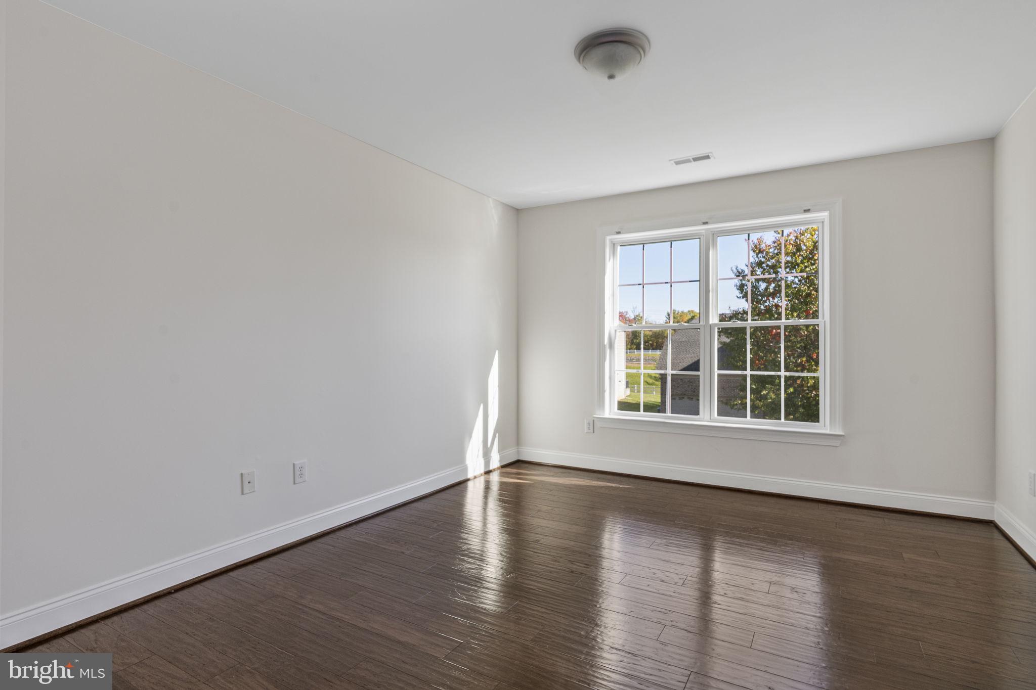 RESERVE AT EAGLE - Residential