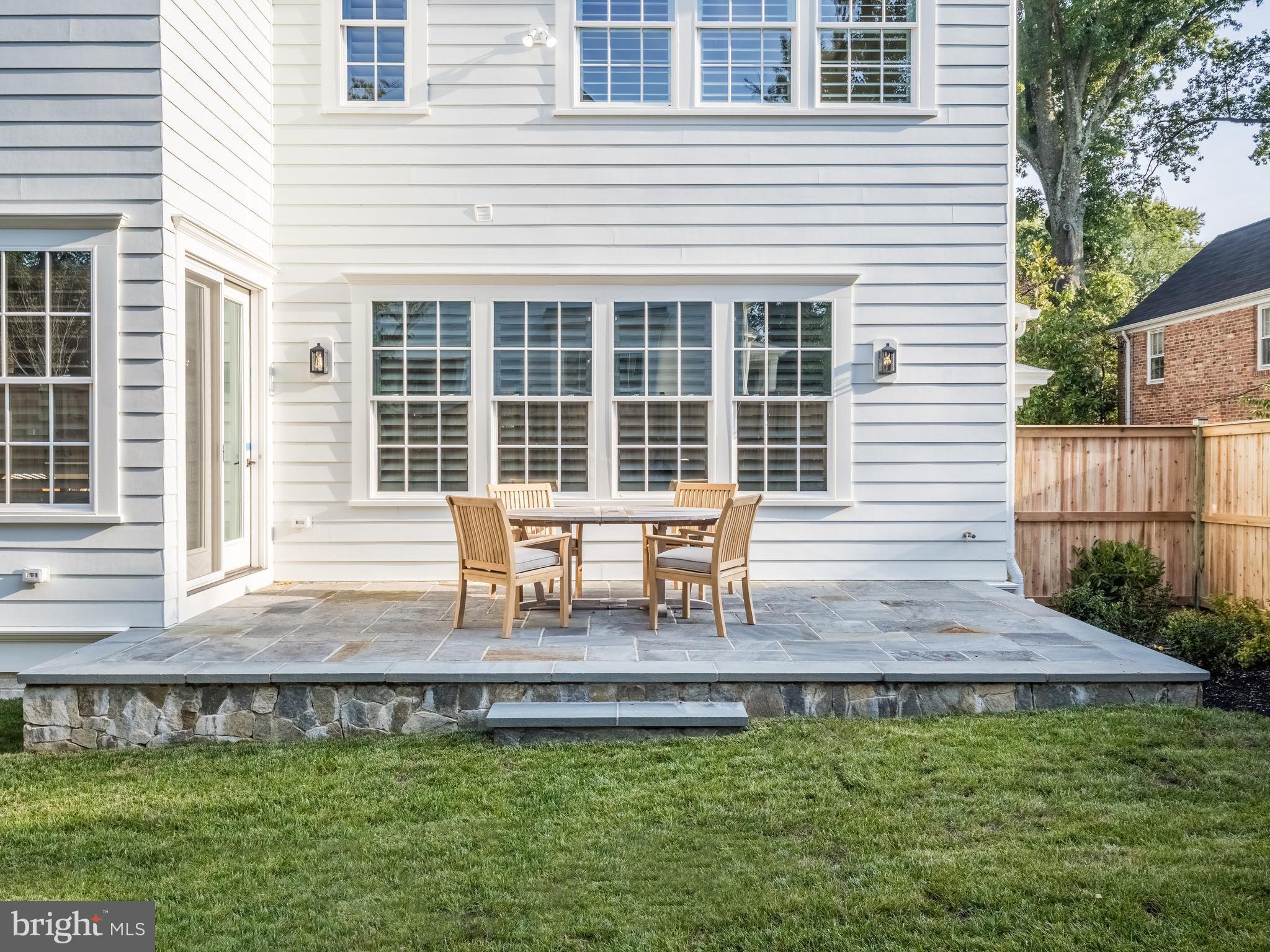 SPRINGFIELD - Residential