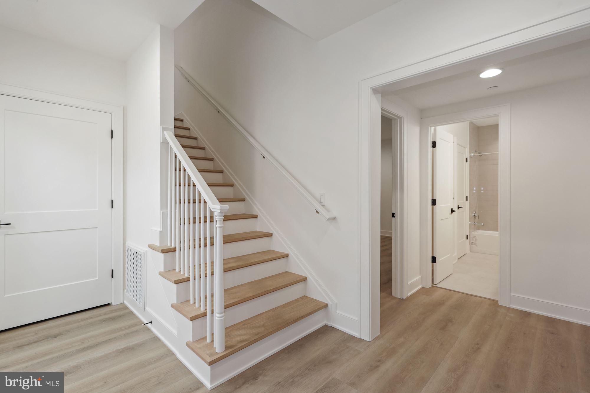 SPRINGFIELD - Residential