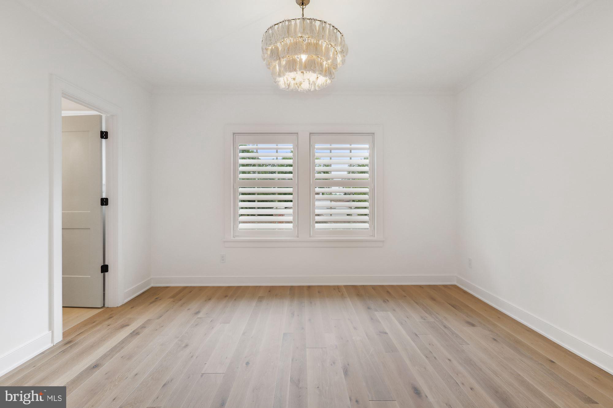 SPRINGFIELD - Residential