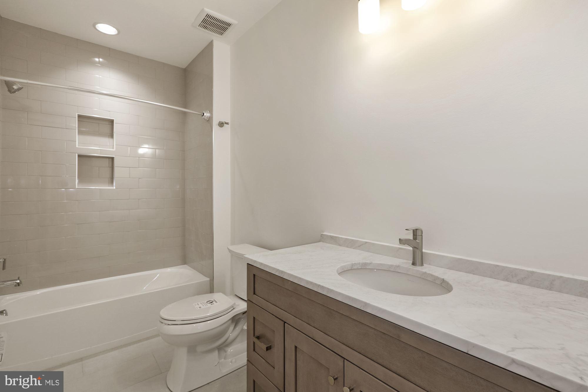 SPRINGFIELD - Residential