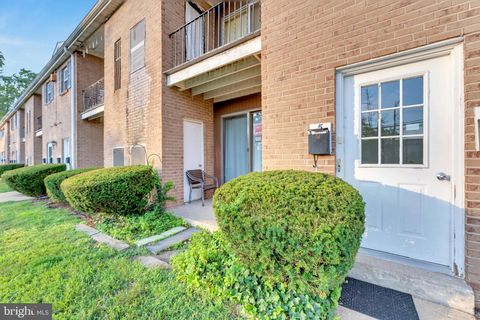 1294 Cooper St JEFFERSON UNIT A5 A5 BEVERLY NJ 08010