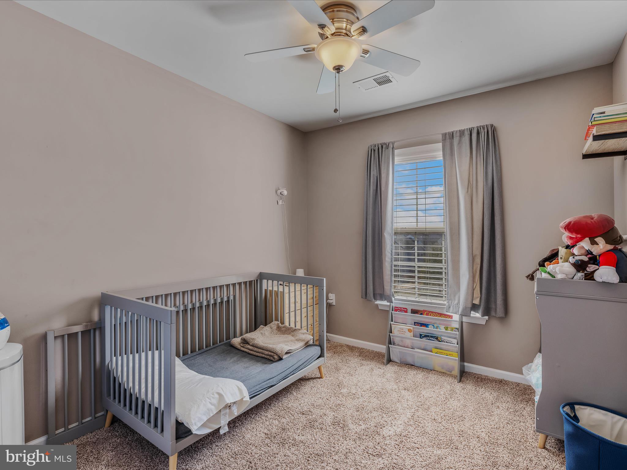 COUNTY GREEN - Residential