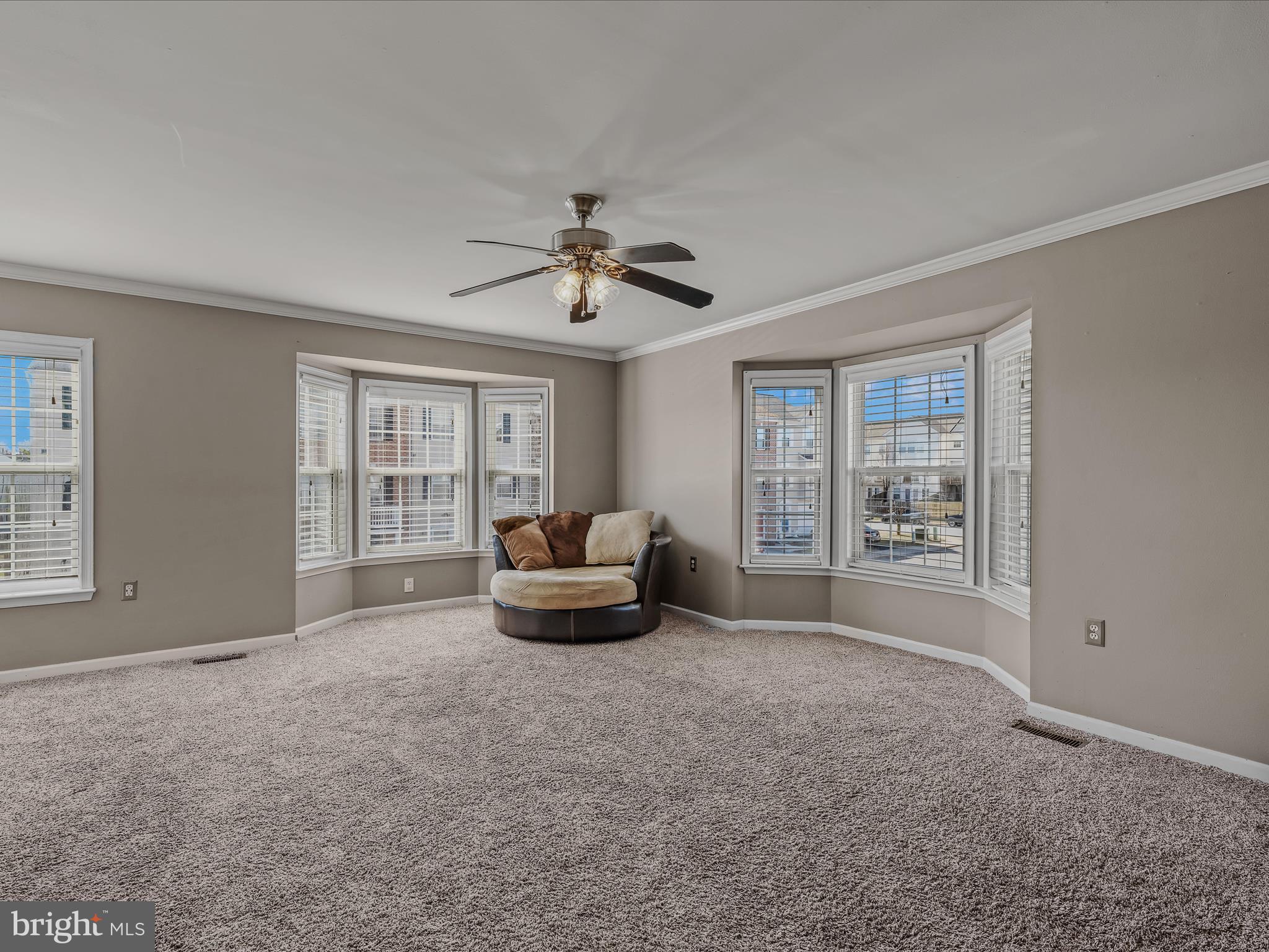 COUNTY GREEN - Residential