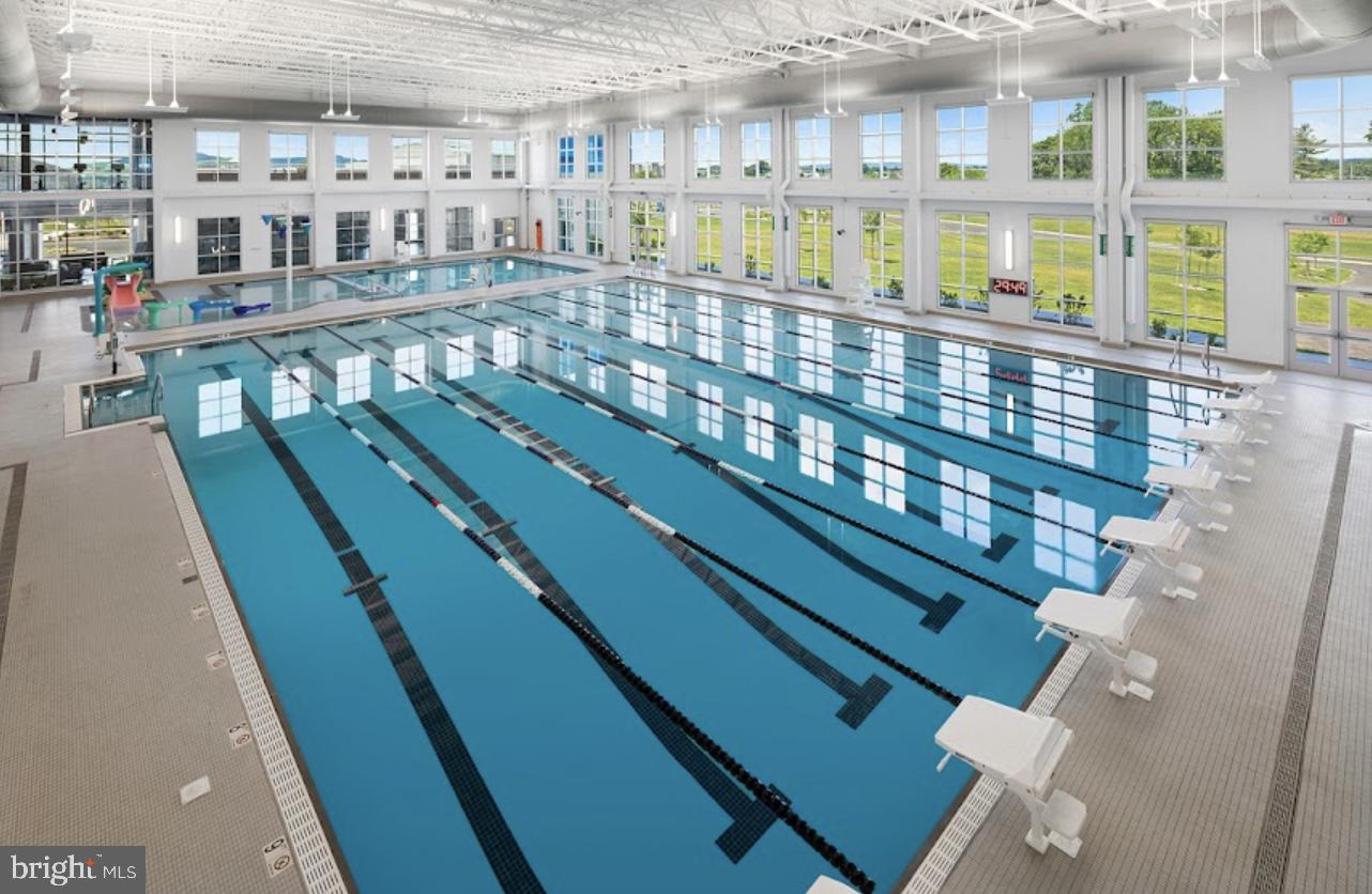 VILLAGES OF URBANA - Residential Lease