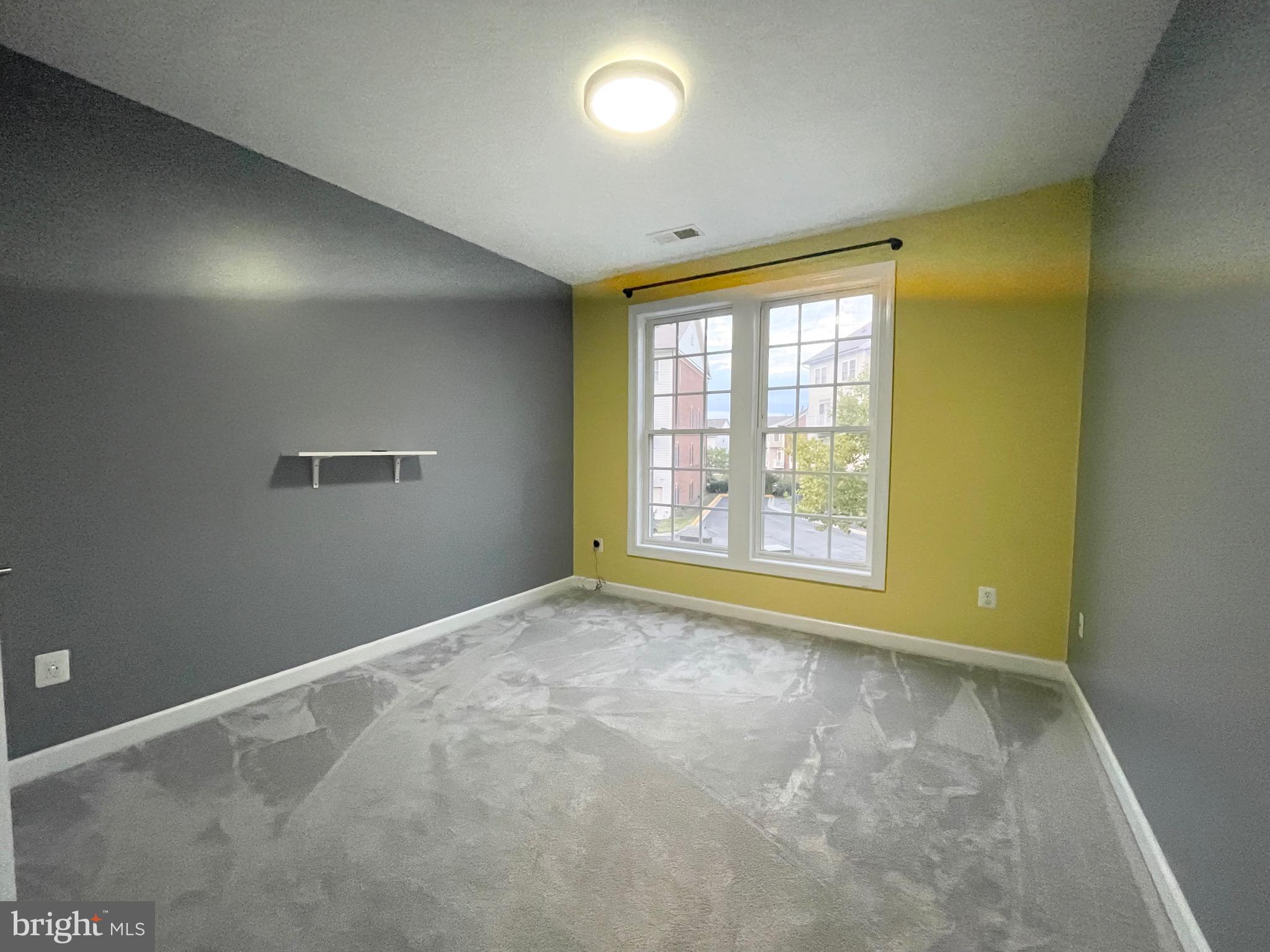 VILLAGES OF URBANA - Residential Lease