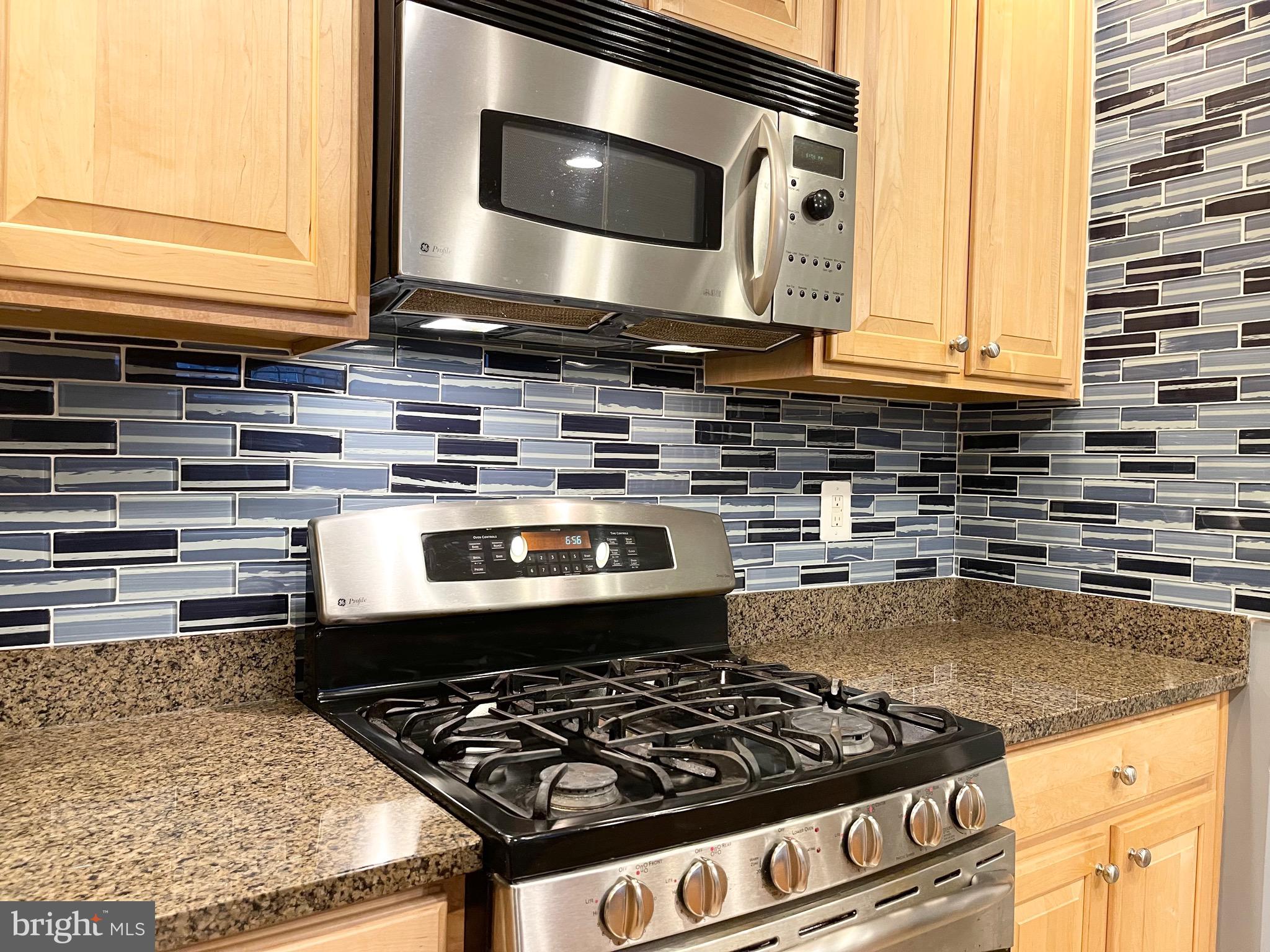 VILLAGES OF URBANA - Residential Lease