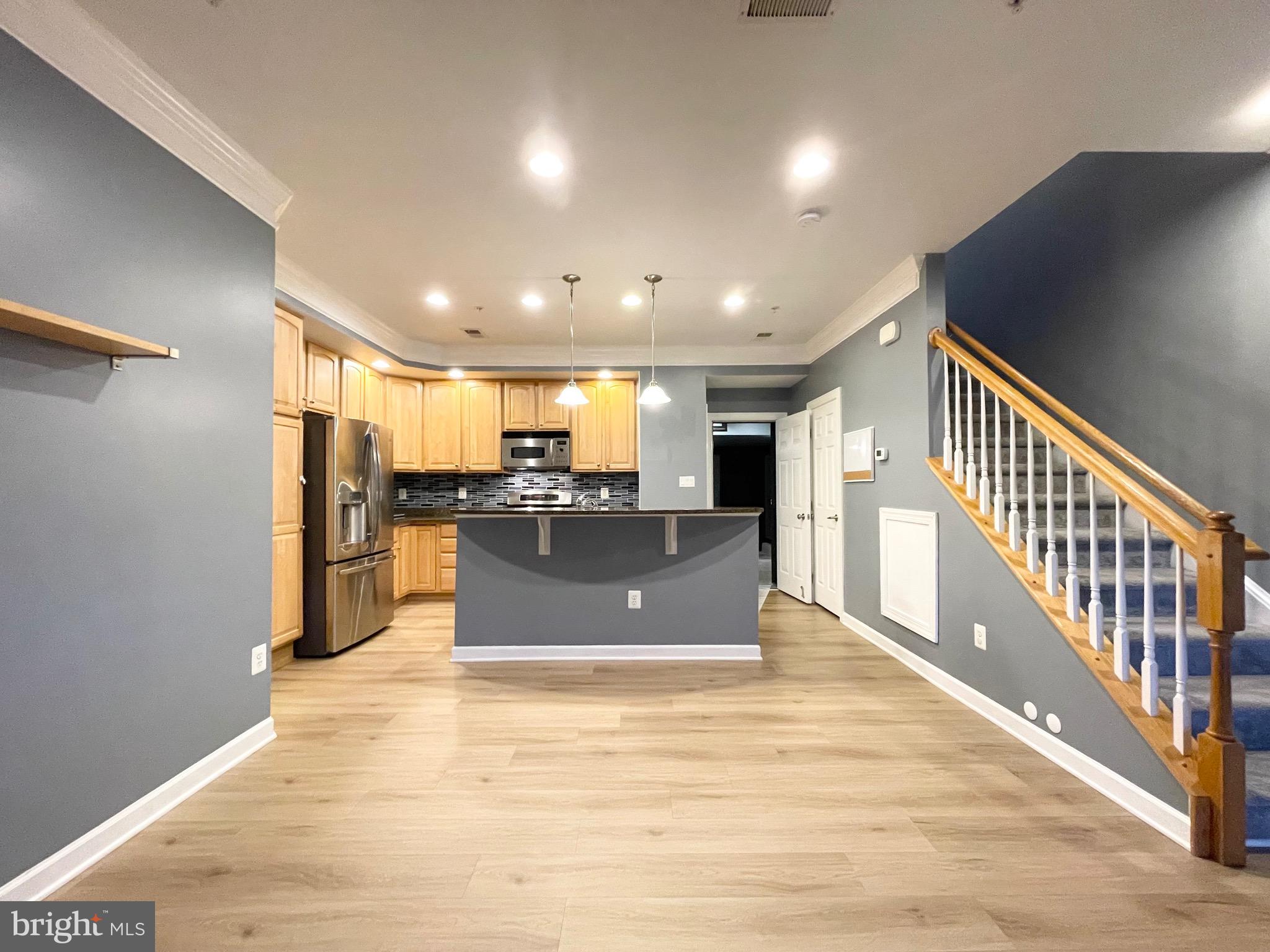 VILLAGES OF URBANA - Residential Lease