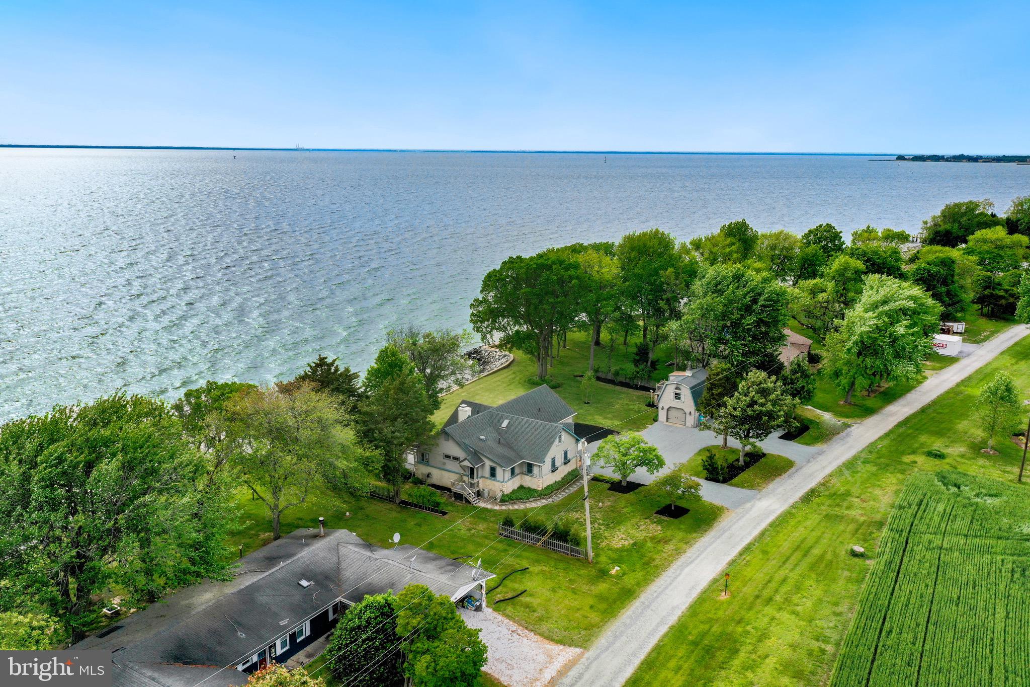 HUNTINGFIELD ESTATES - Residential