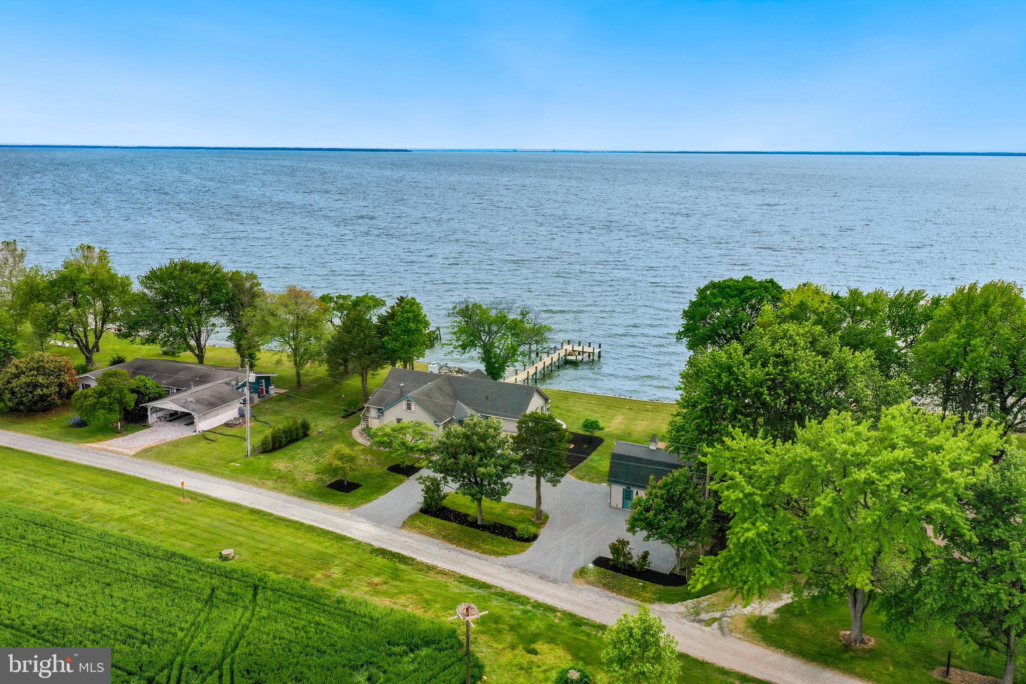 HUNTINGFIELD ESTATES - Residential