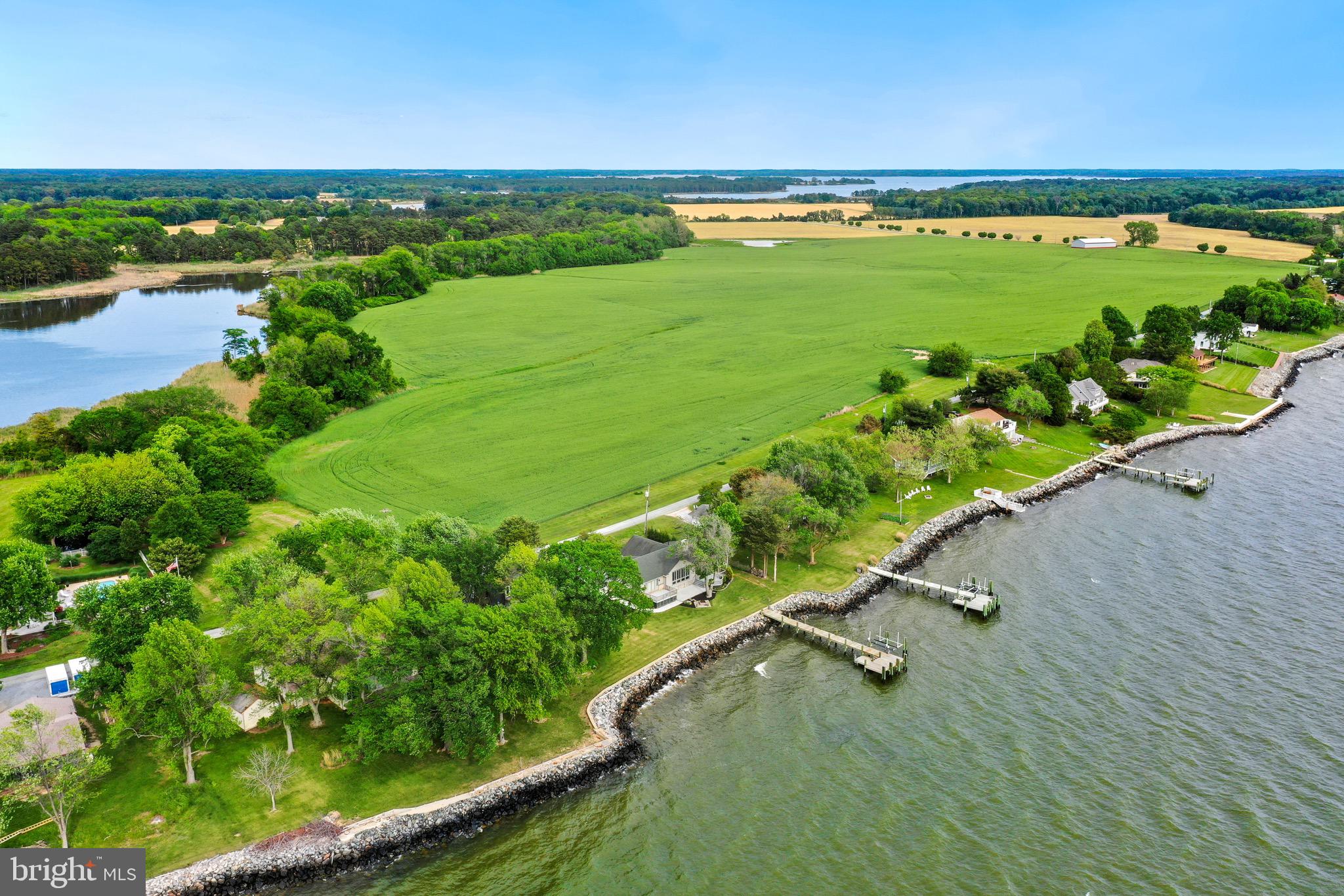 HUNTINGFIELD ESTATES - Residential