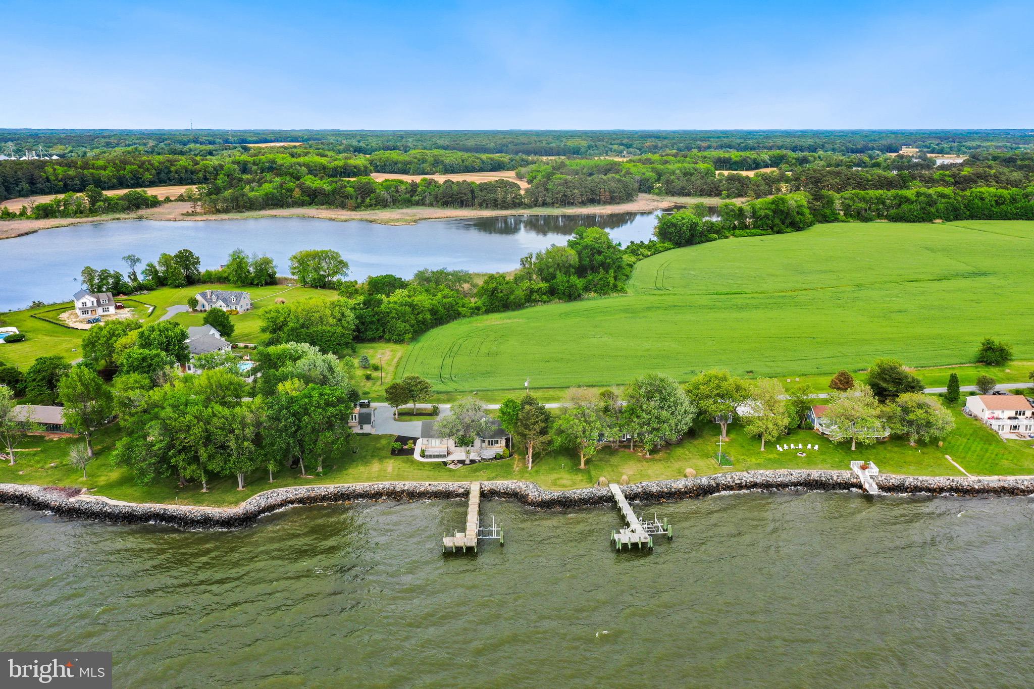 HUNTINGFIELD ESTATES - Residential