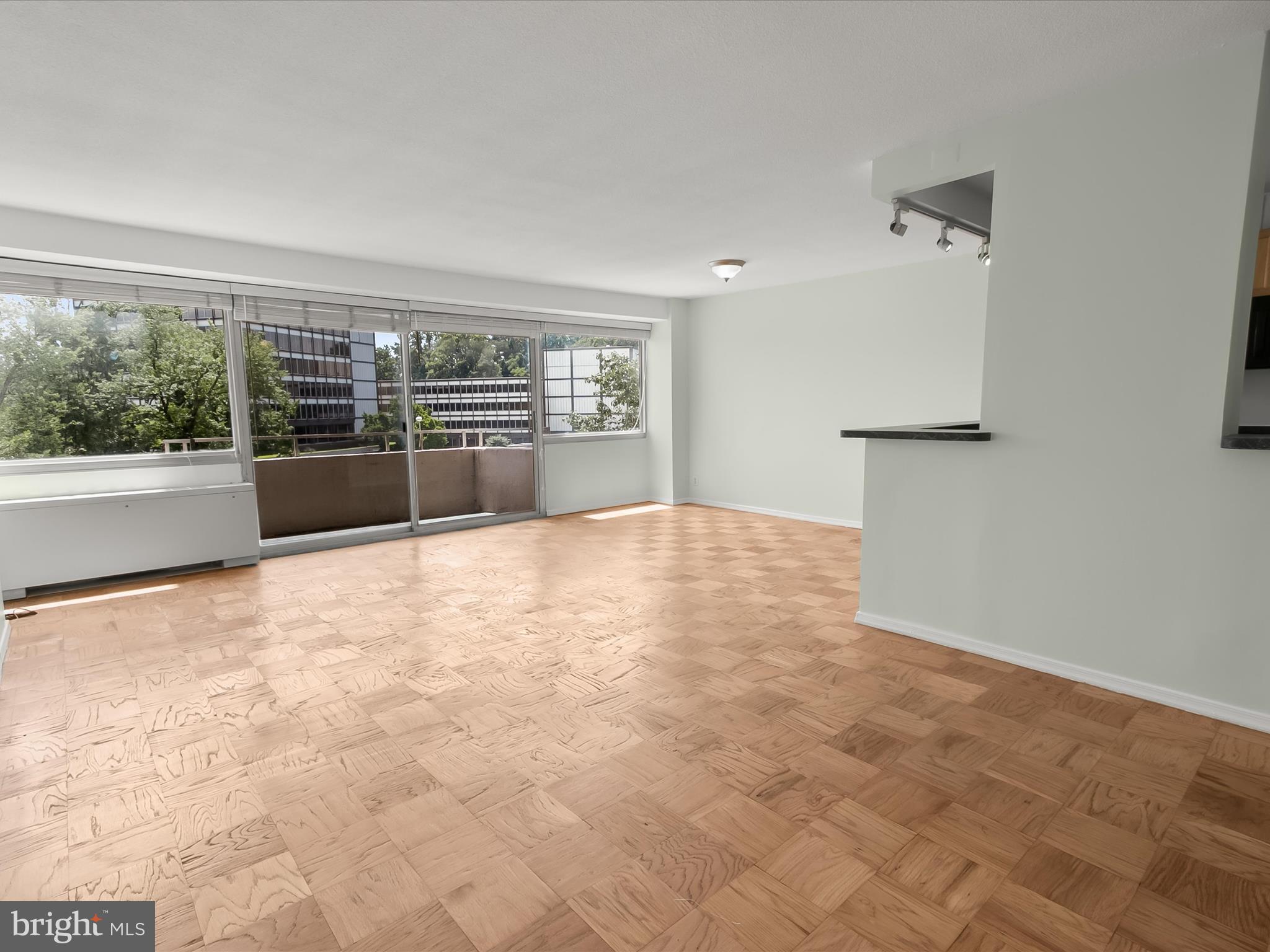 WILLOUGHBY OF CHEVY CHASE - Residential