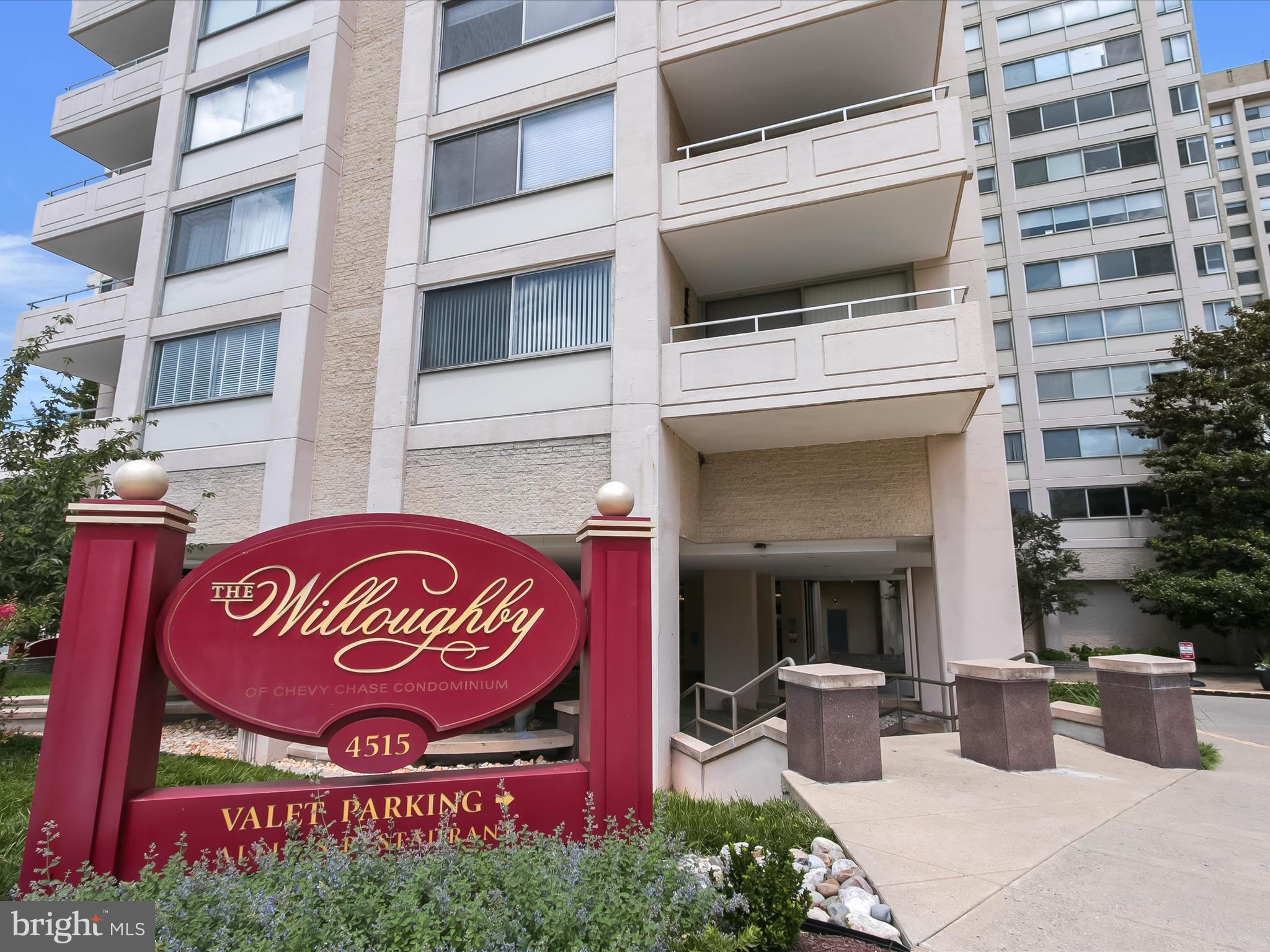 4515 WILLARD AVENUE 607S