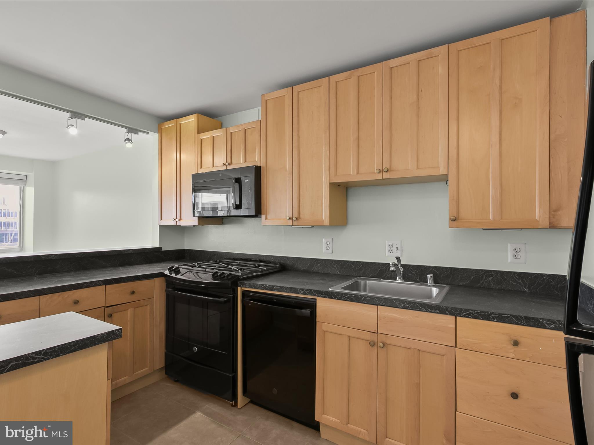 WILLOUGHBY OF CHEVY CHASE - Residential