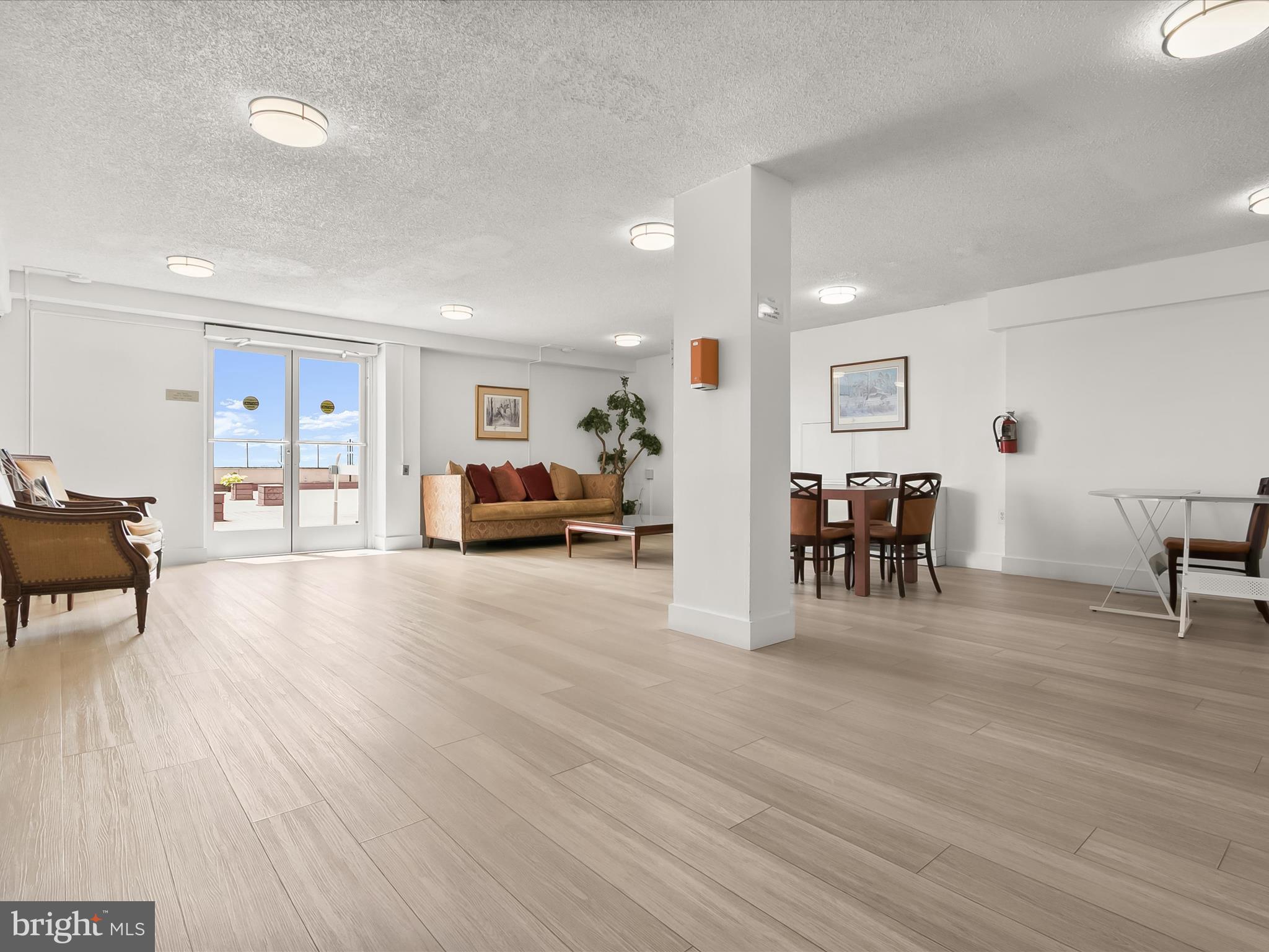 WILLOUGHBY OF CHEVY CHASE - Residential