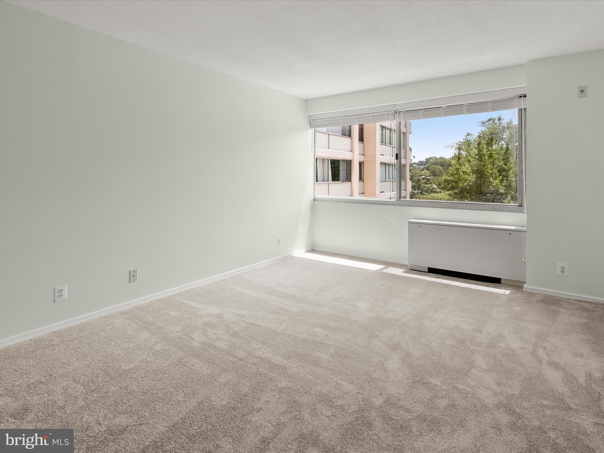 WILLOUGHBY OF CHEVY CHASE - Residential