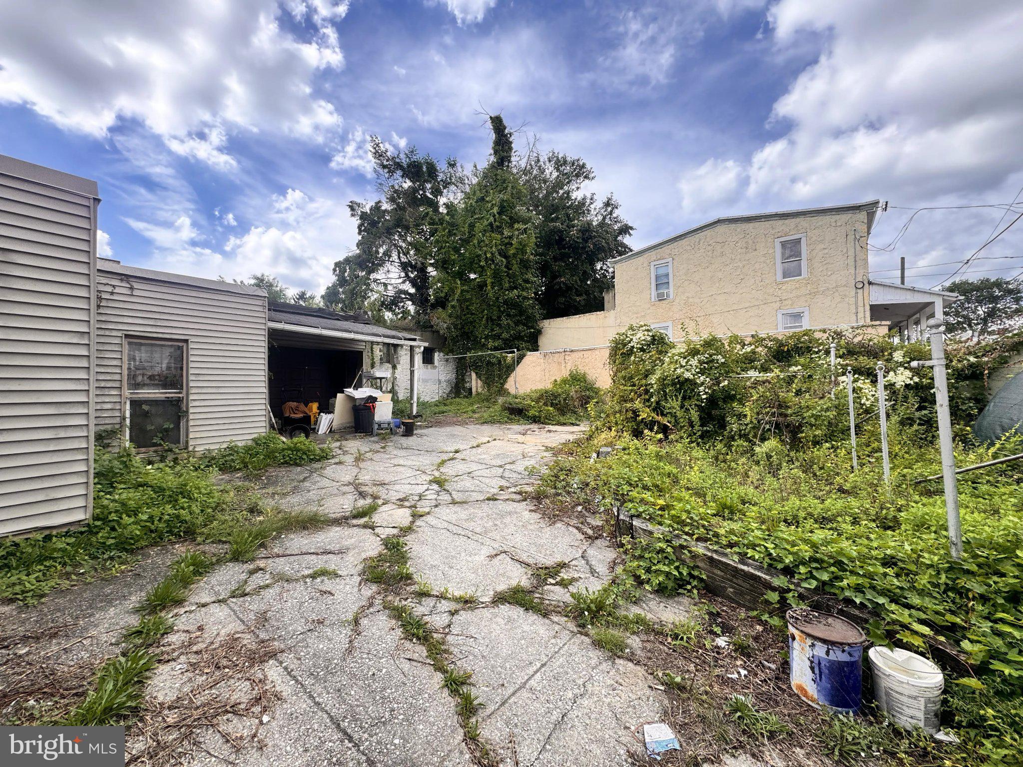 5602-08 DEVON STREET