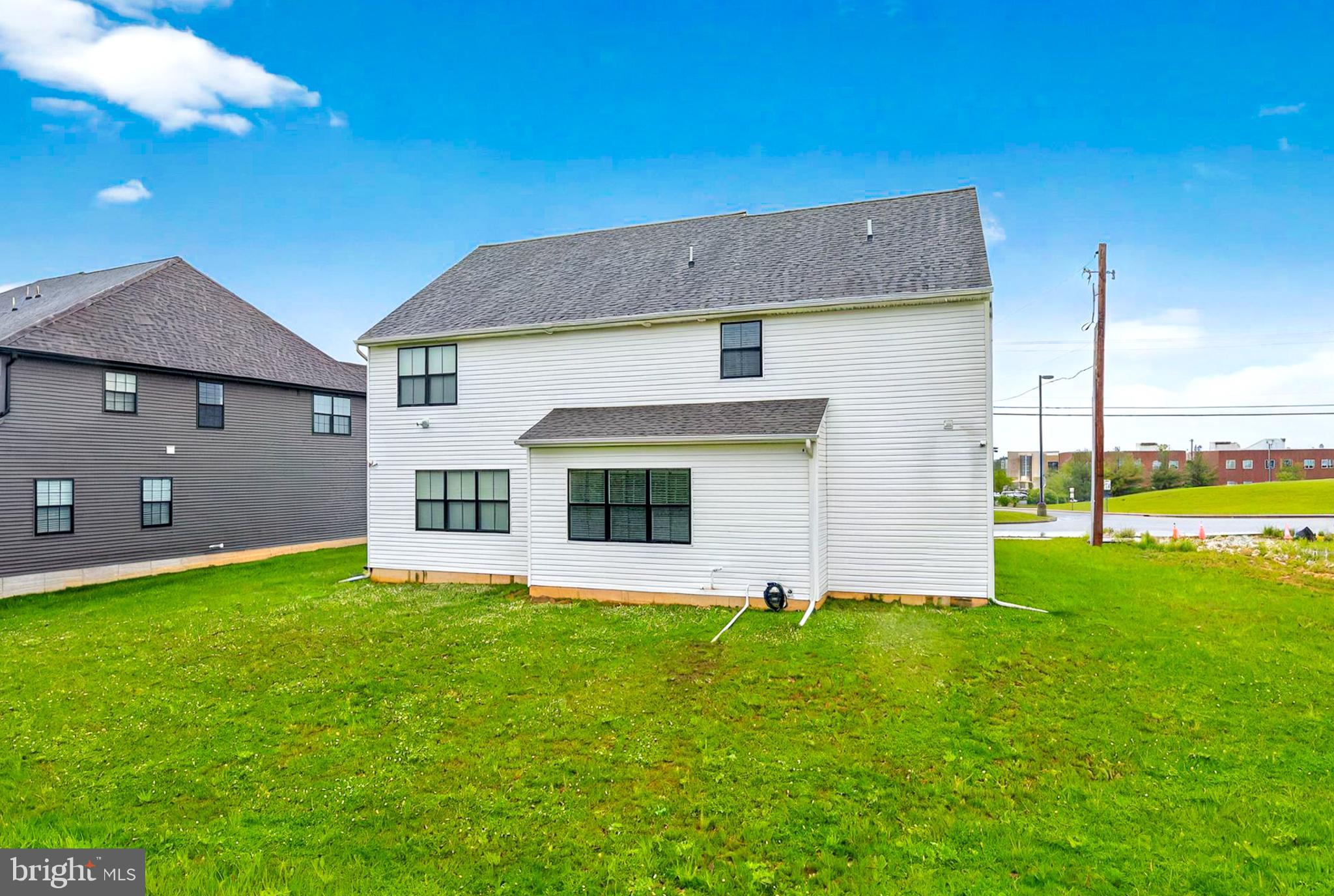 SPRINGFIELD - Residential