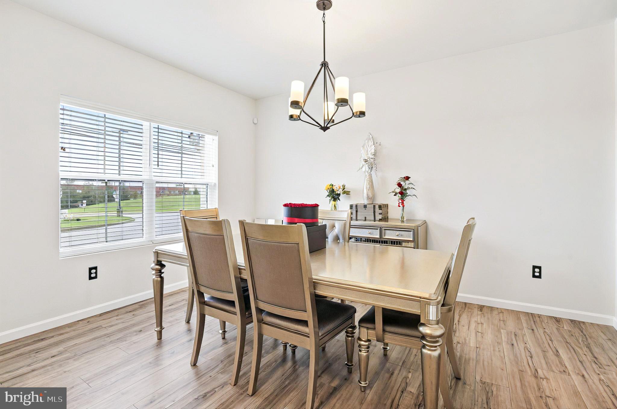 SPRINGFIELD - Residential