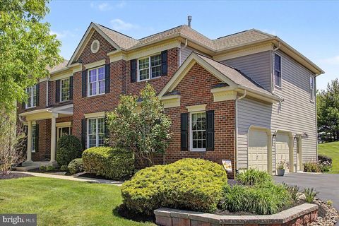 Homes For Sale - 3684 Powder Horn Drive<br/> FURLONG, PA 18925