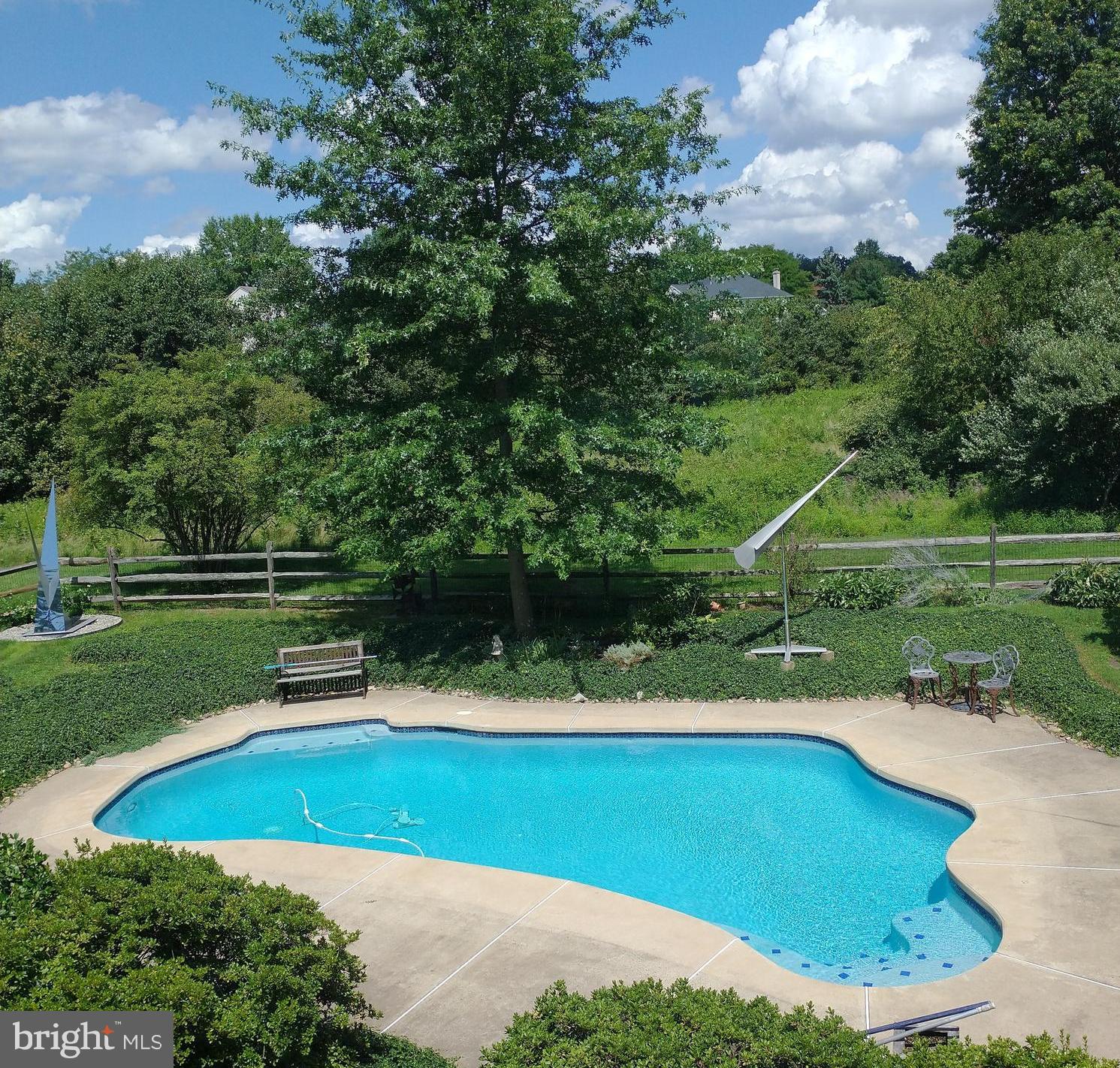 BLUE BELL - Residential