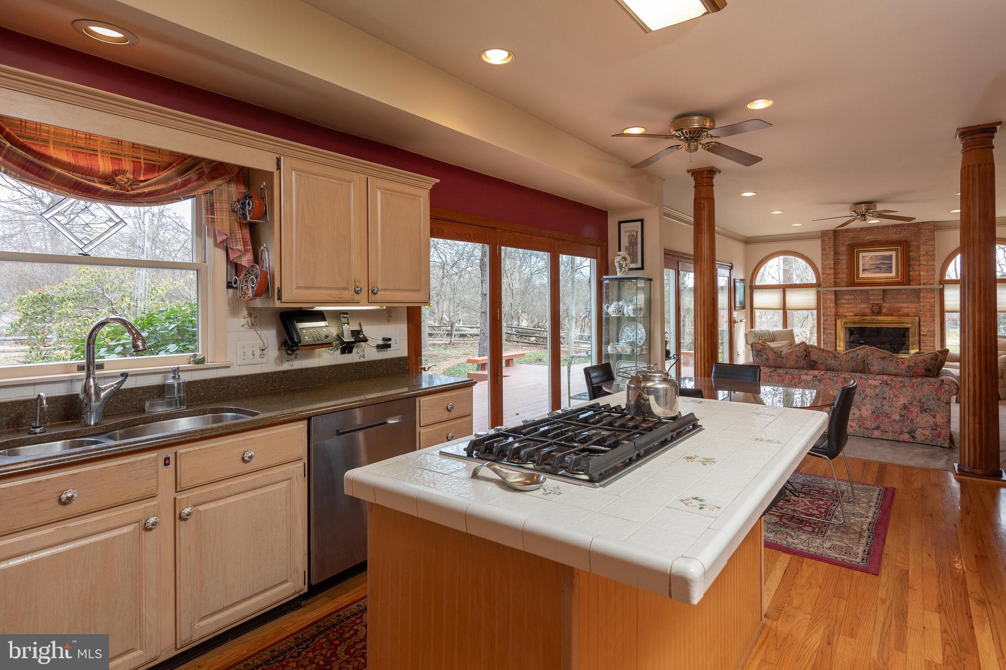 BLUE BELL - Residential