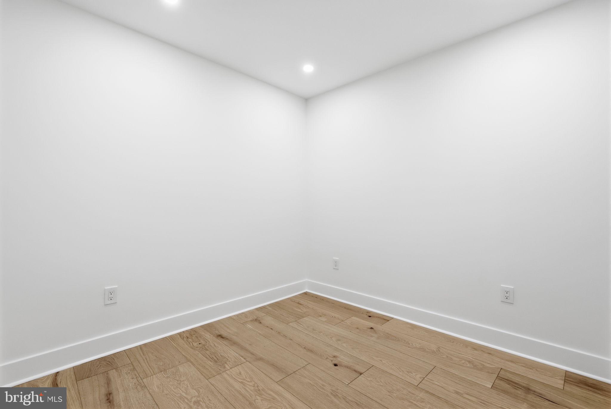 BELMONT HILLS - Residential