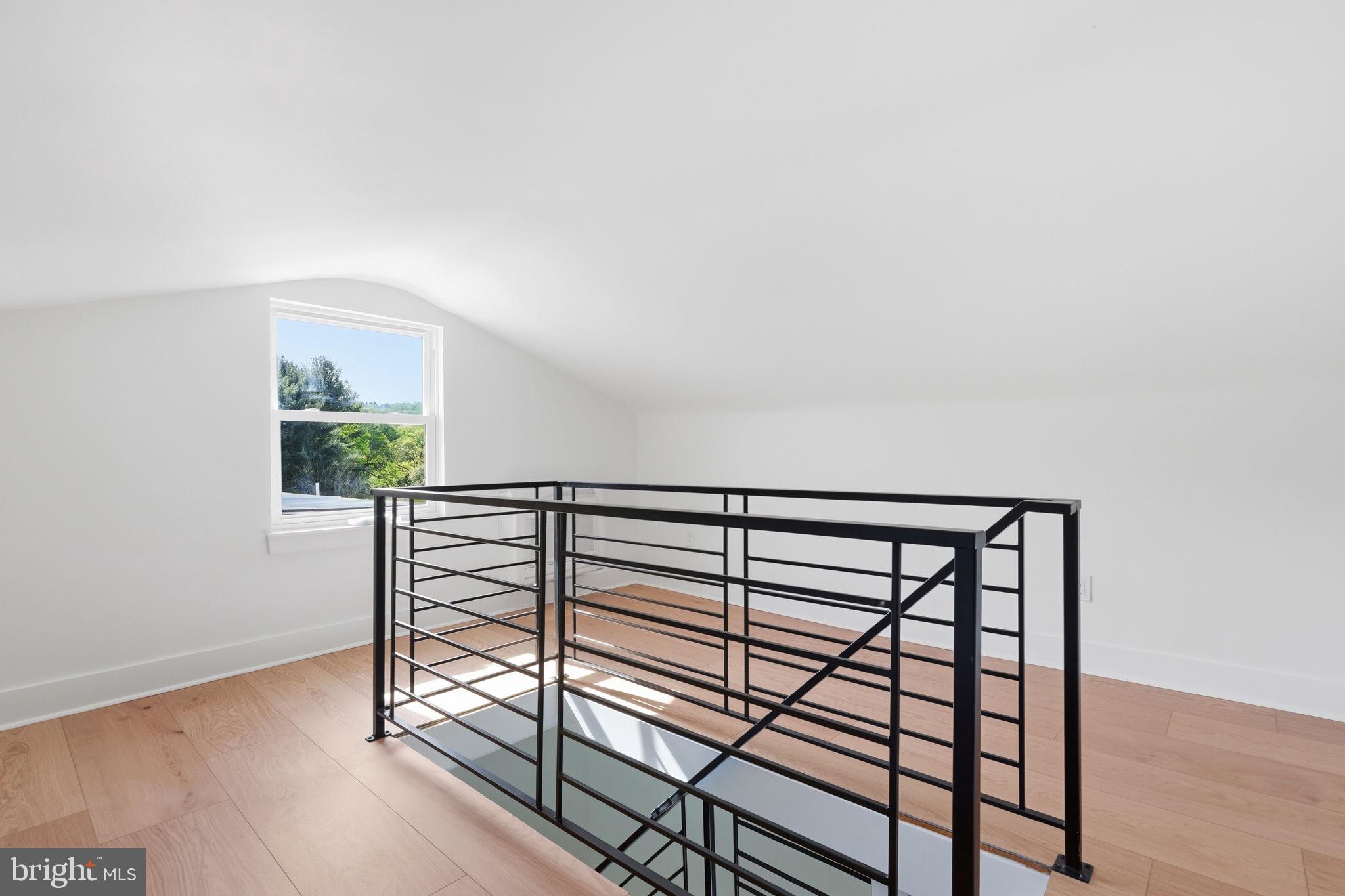 BELMONT HILLS - Residential