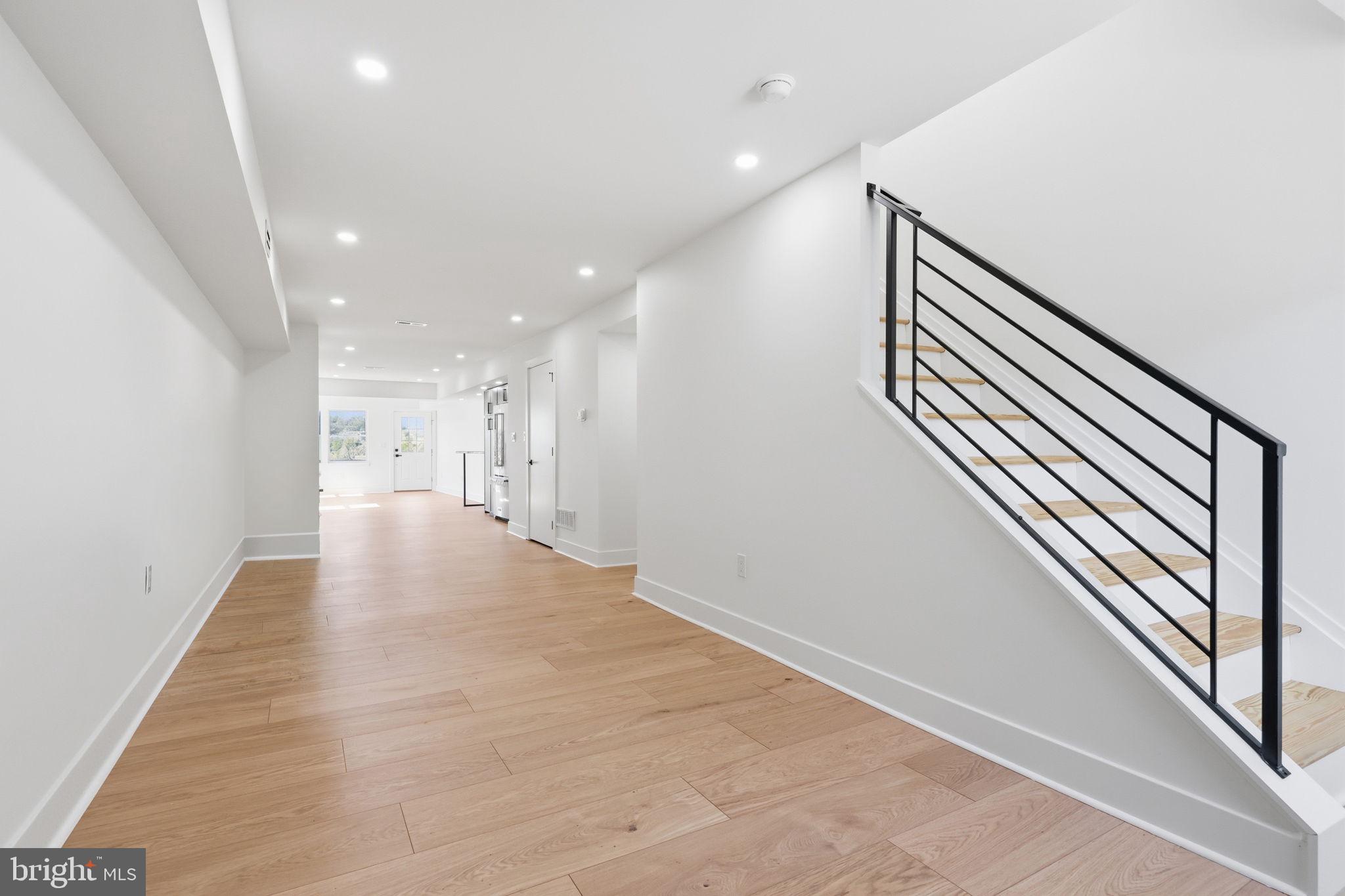 BELMONT HILLS - Residential